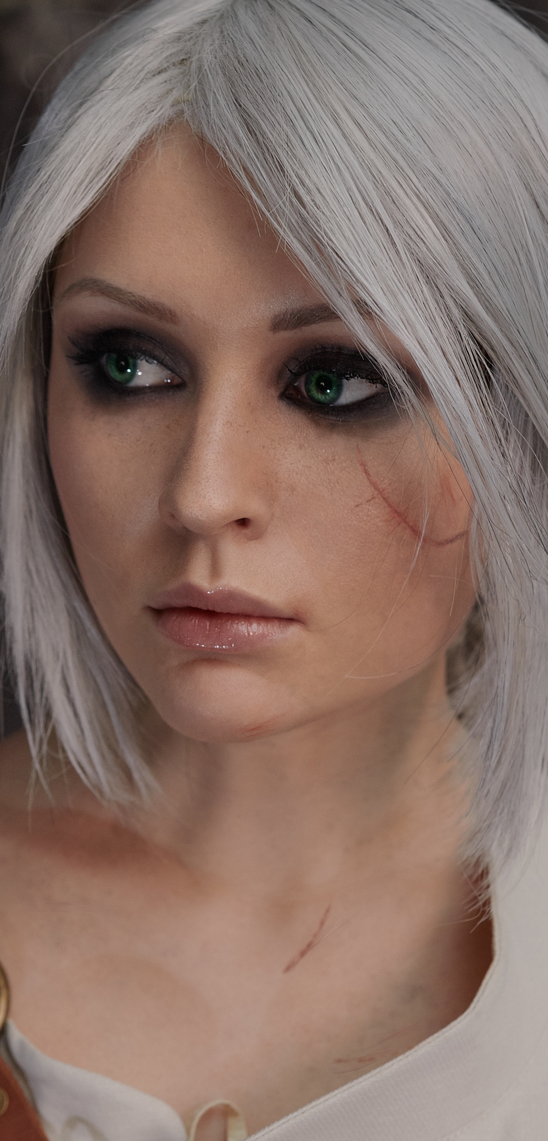 Download mobile wallpaper Face, Women, Green Eyes, White Hair, The Witcher, Cosplay, Ciri (The Witcher) for free.
