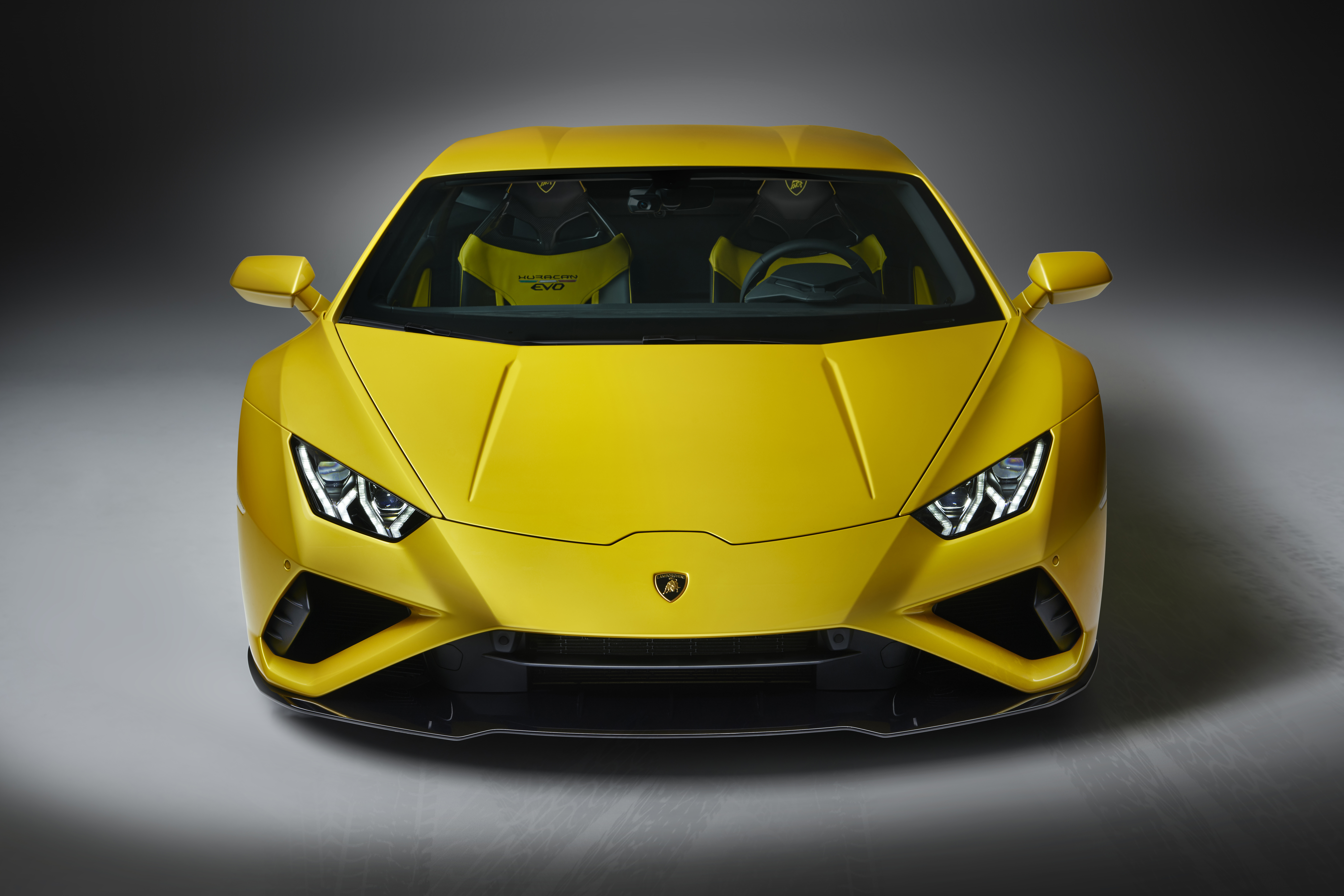 Laden Sie das Lamborghini, Autos, Supersportwagen, Lamborghini Huracan, Fahrzeuge, Gelbes Auto, Lamborghini Huracán Evo-Bild kostenlos auf Ihren PC-Desktop herunter