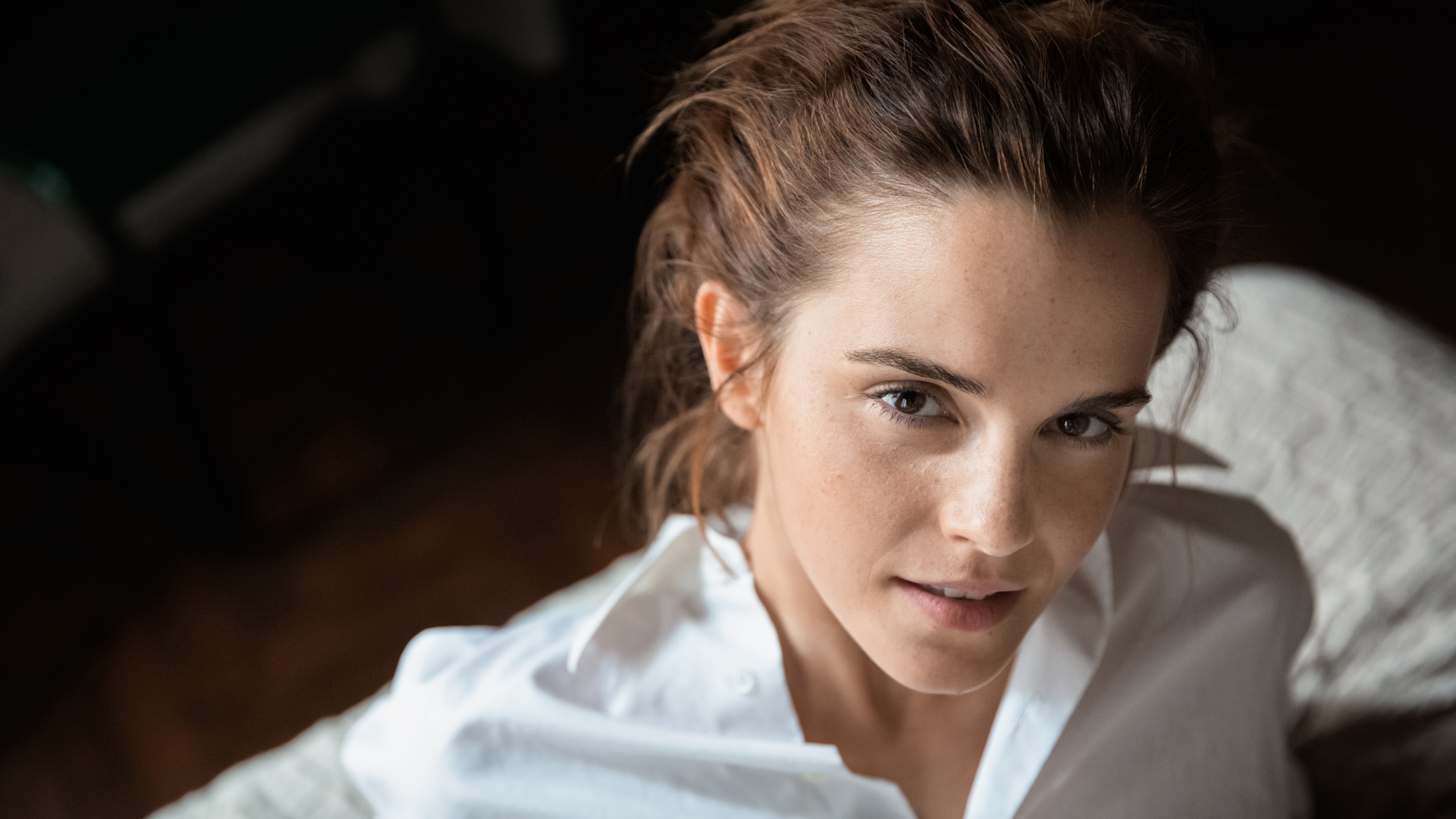 Laden Sie das Emma Watson, Englisch, Gesicht, Brünette, Braune Augen, Berühmtheiten, Darstellerin-Bild kostenlos auf Ihren PC-Desktop herunter