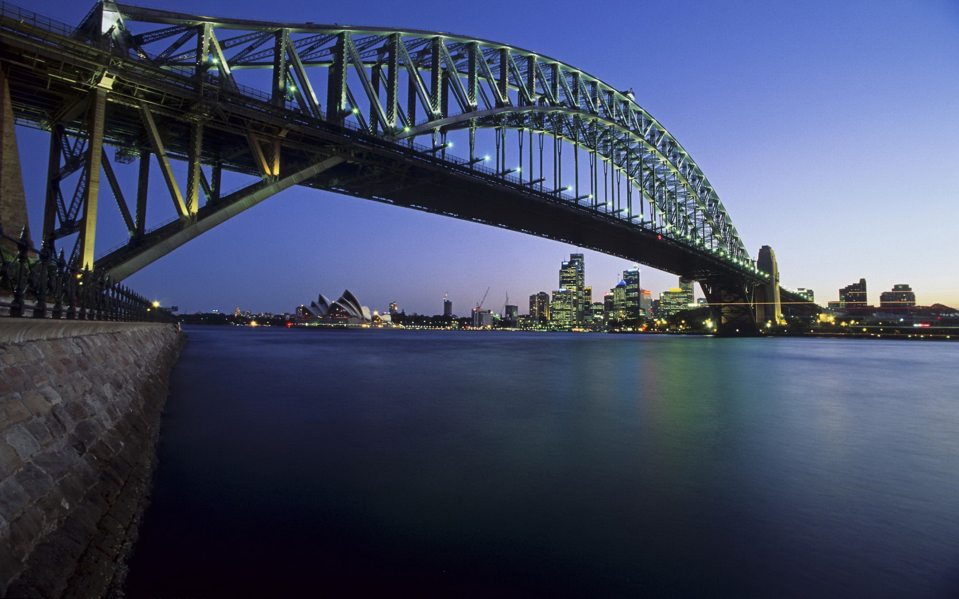 Скачать картинку Сиднейский Мост Харбор Бридж, Сиднейский Оперный Театр, Австралия, Мосты, Сделано Человеком, Город в телефон бесплатно.