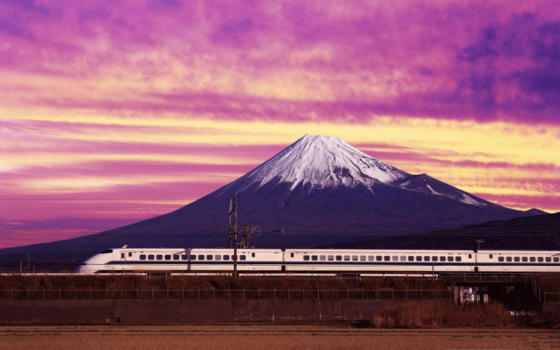 560706 descargar fondo de pantalla vehículos, tren, fujiyama, japón, monte fuji: protectores de pantalla e imágenes gratis
