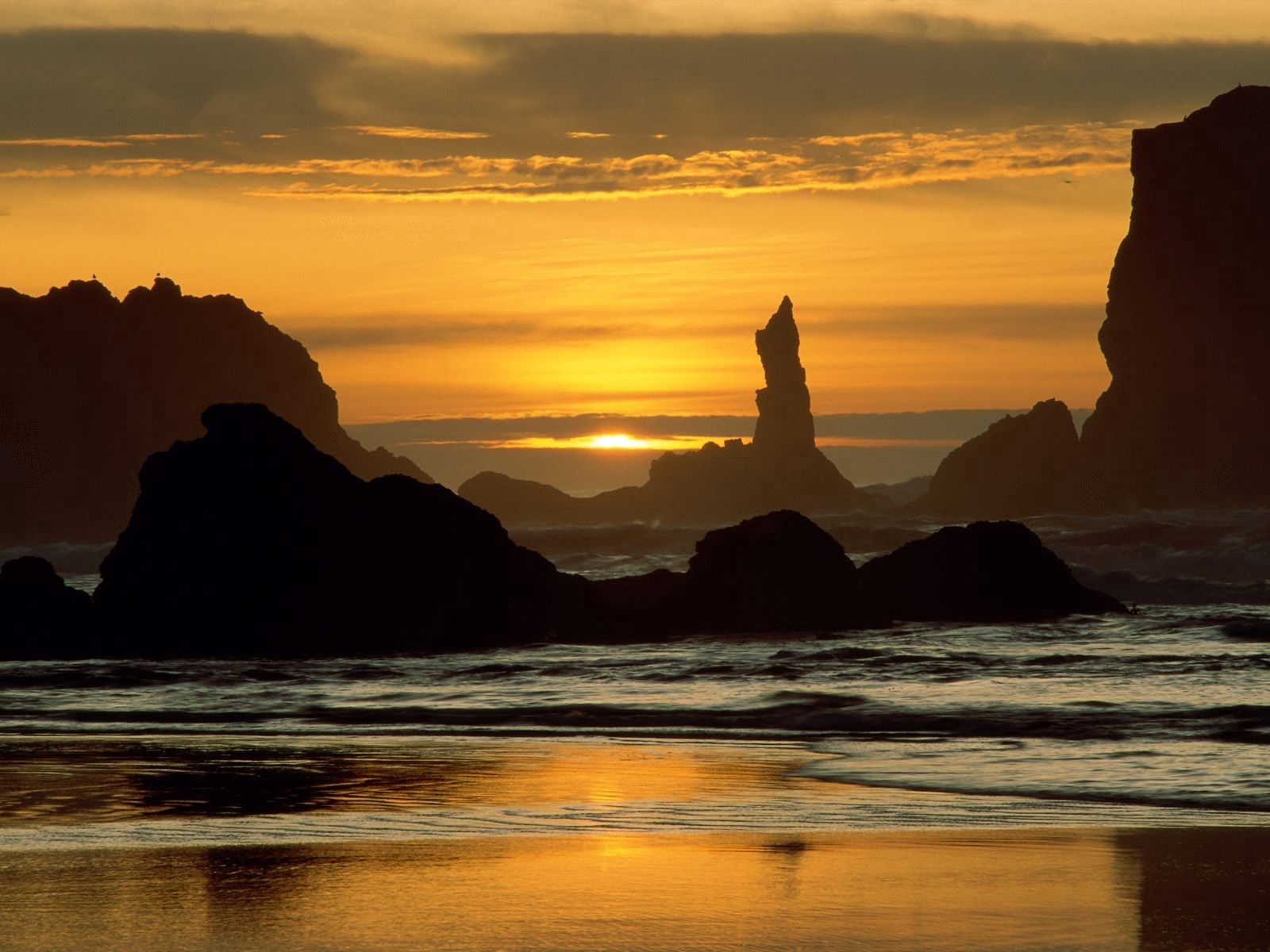 Download mobile wallpaper Sand, Rocks, Sunset, Nature, Sea, Sky, Oregon, Beach for free.
