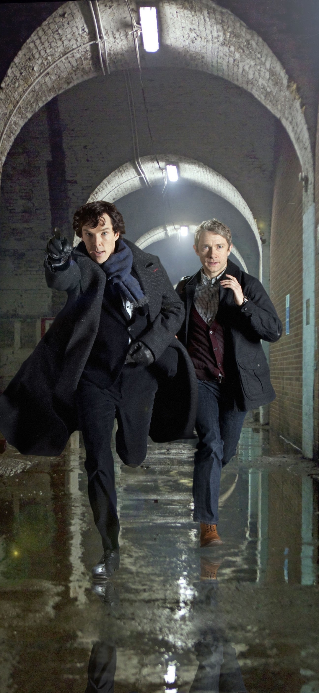 Handy-Wallpaper Sherlock, Benedict Cumberbatch, Fernsehserien, Sherlock Holmes, Dr Watson, Martin Freimann kostenlos herunterladen.
