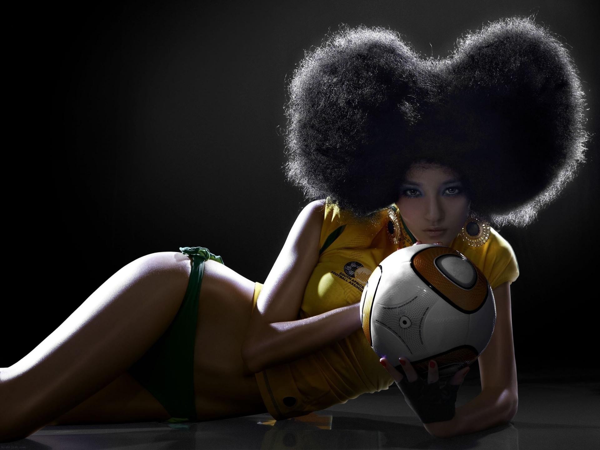 Free download wallpaper Sports, Soccer, Bikini on your PC desktop