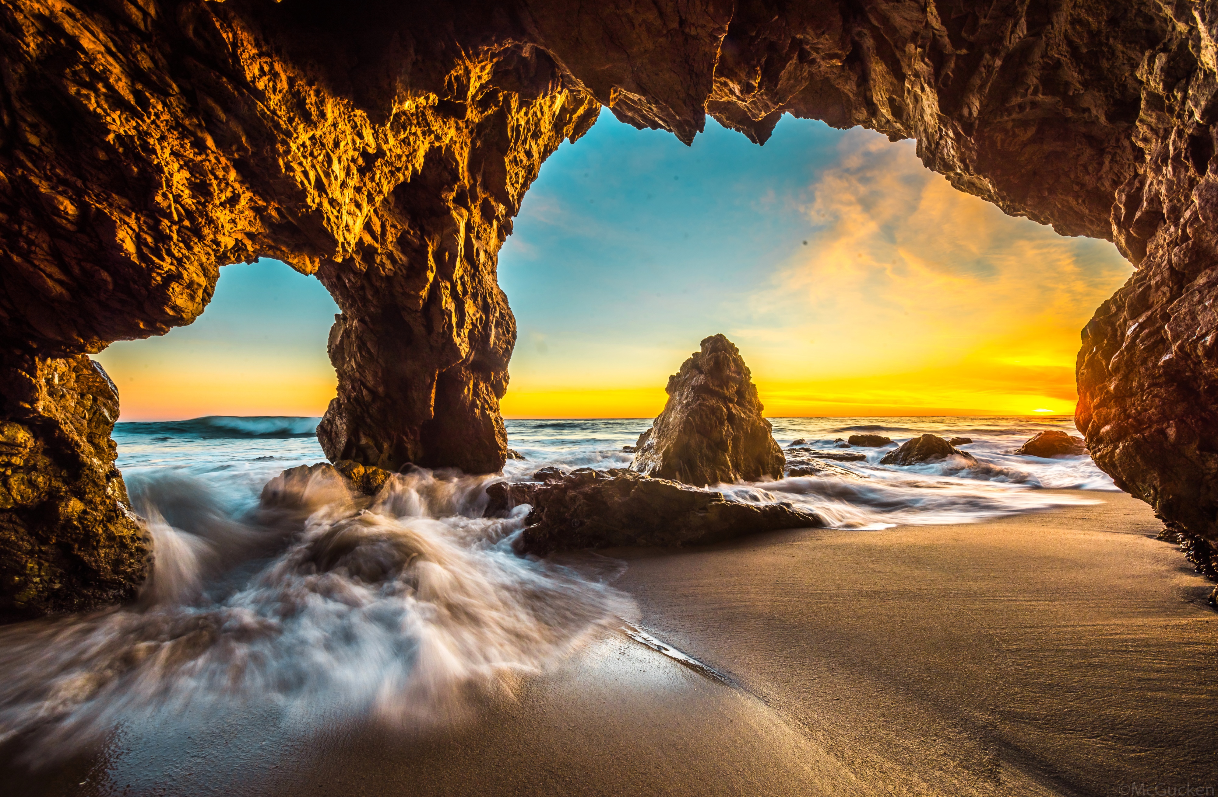 Free download wallpaper Nature, Sand, Caves, Horizon, Ocean, Earth, Cave on your PC desktop