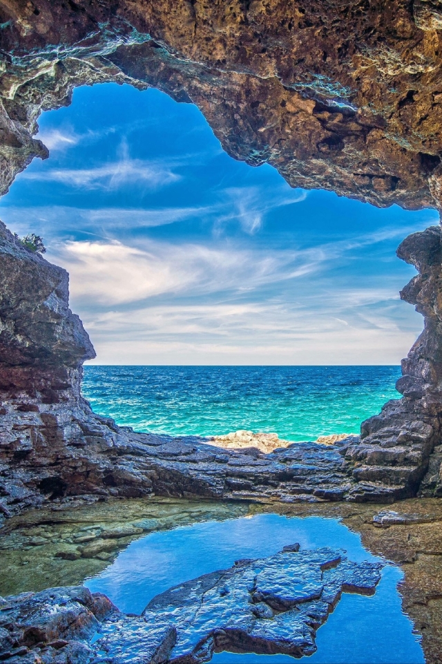 Download mobile wallpaper Sea, Beach, Caves, Horizon, Ocean, Earth, Cave for free.
