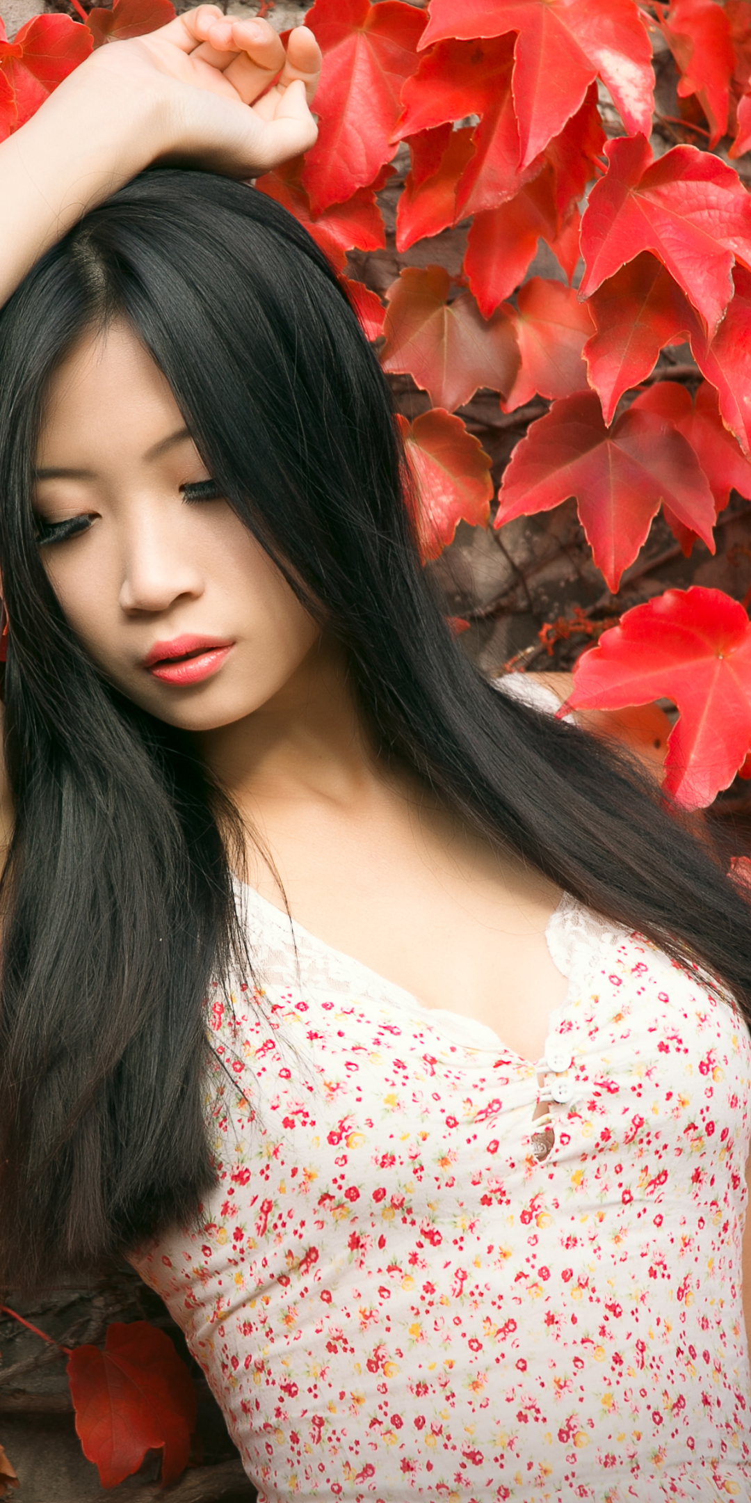 Download mobile wallpaper Leaf, Mood, Model, Women, Asian, Black Hair for free.