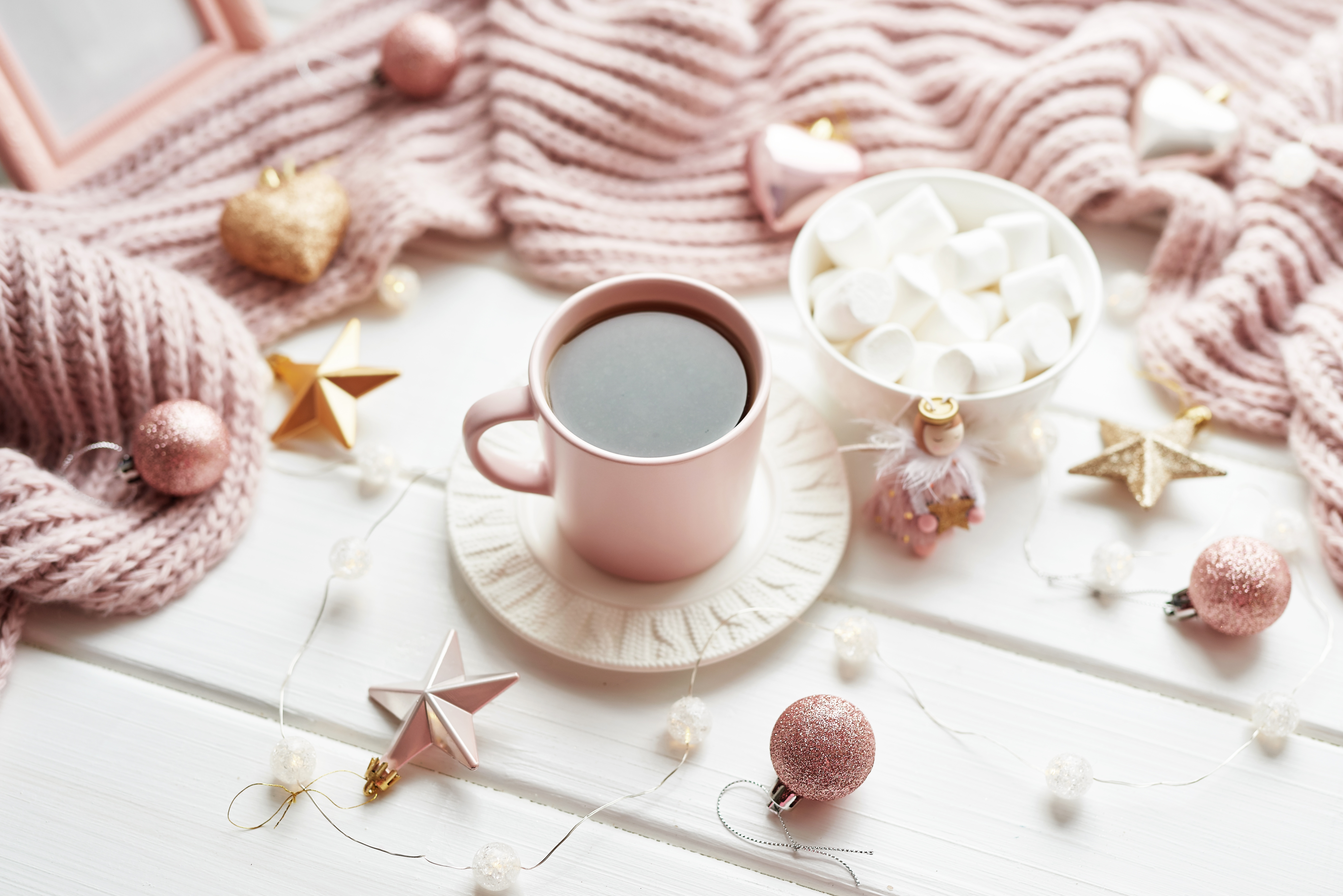 Download mobile wallpaper Food, Coffee, Still Life, Cup, Drink, Marshmallow, Scarf, Christmas Ornaments for free.