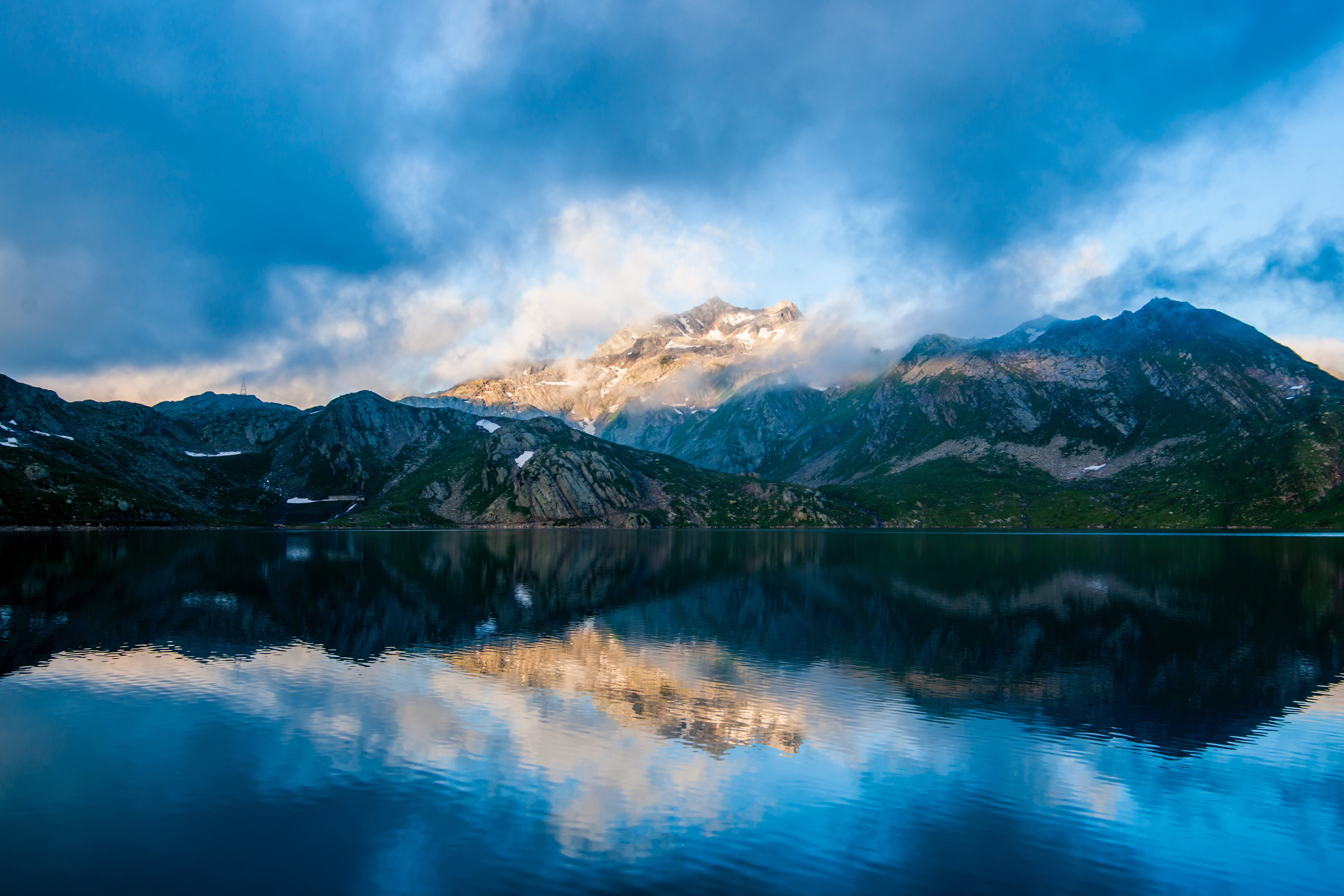 Free download wallpaper Sky, Mountains, Lake, Fog, Nature on your PC desktop