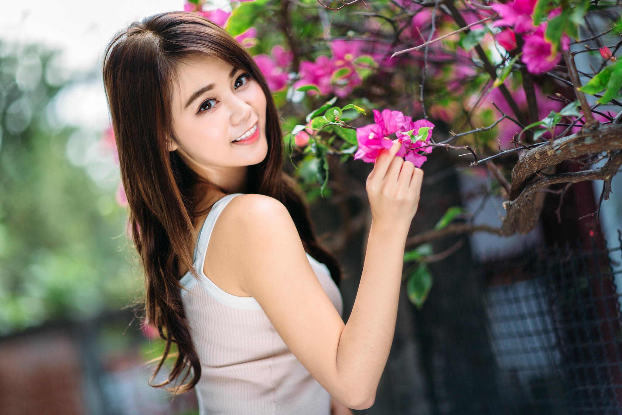 Download mobile wallpaper Smile, Brunette, Model, Women, Asian, Brown Eyes, Depth Of Field for free.