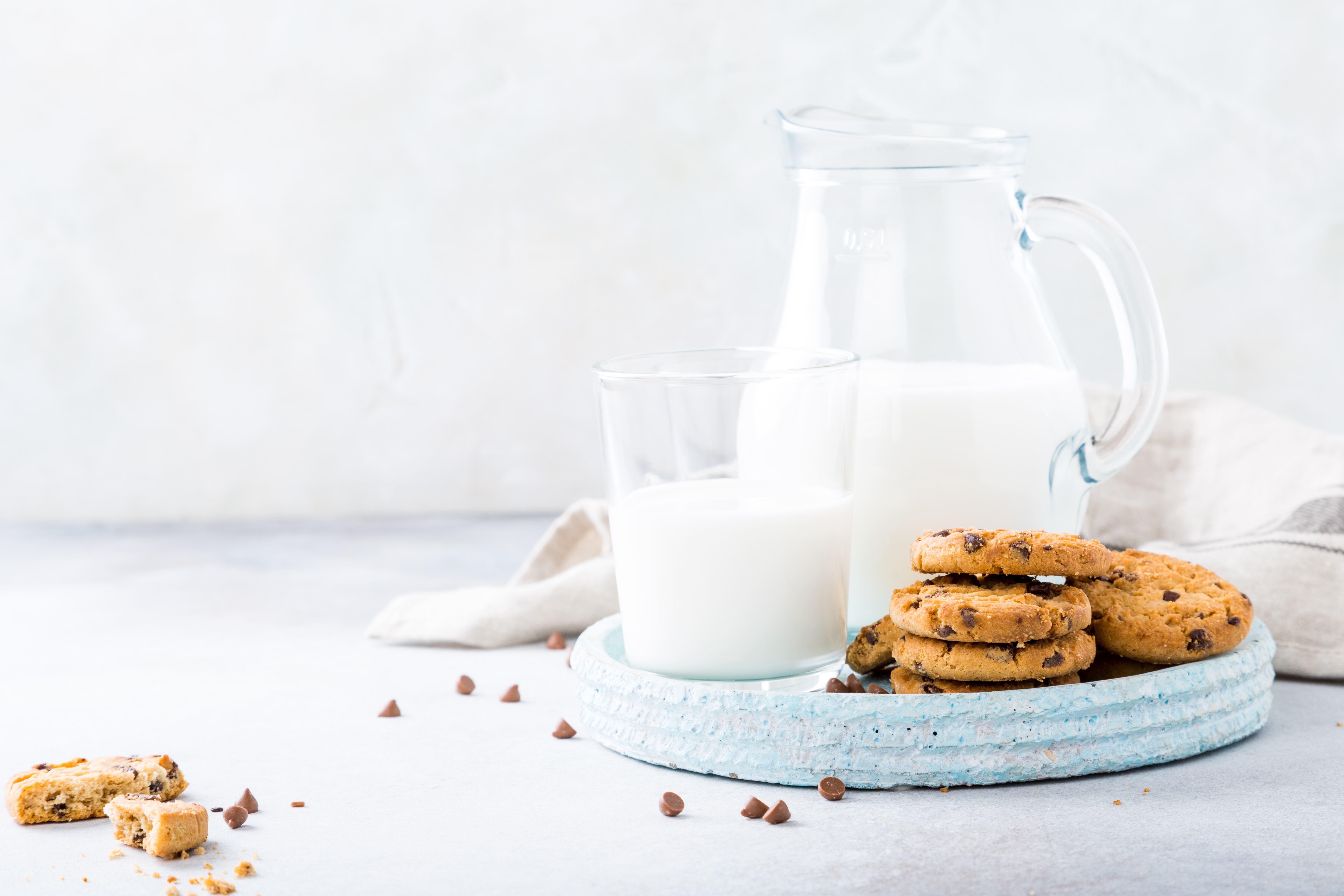 Free download wallpaper Food, Still Life, Glass, Milk, Cookie on your PC desktop