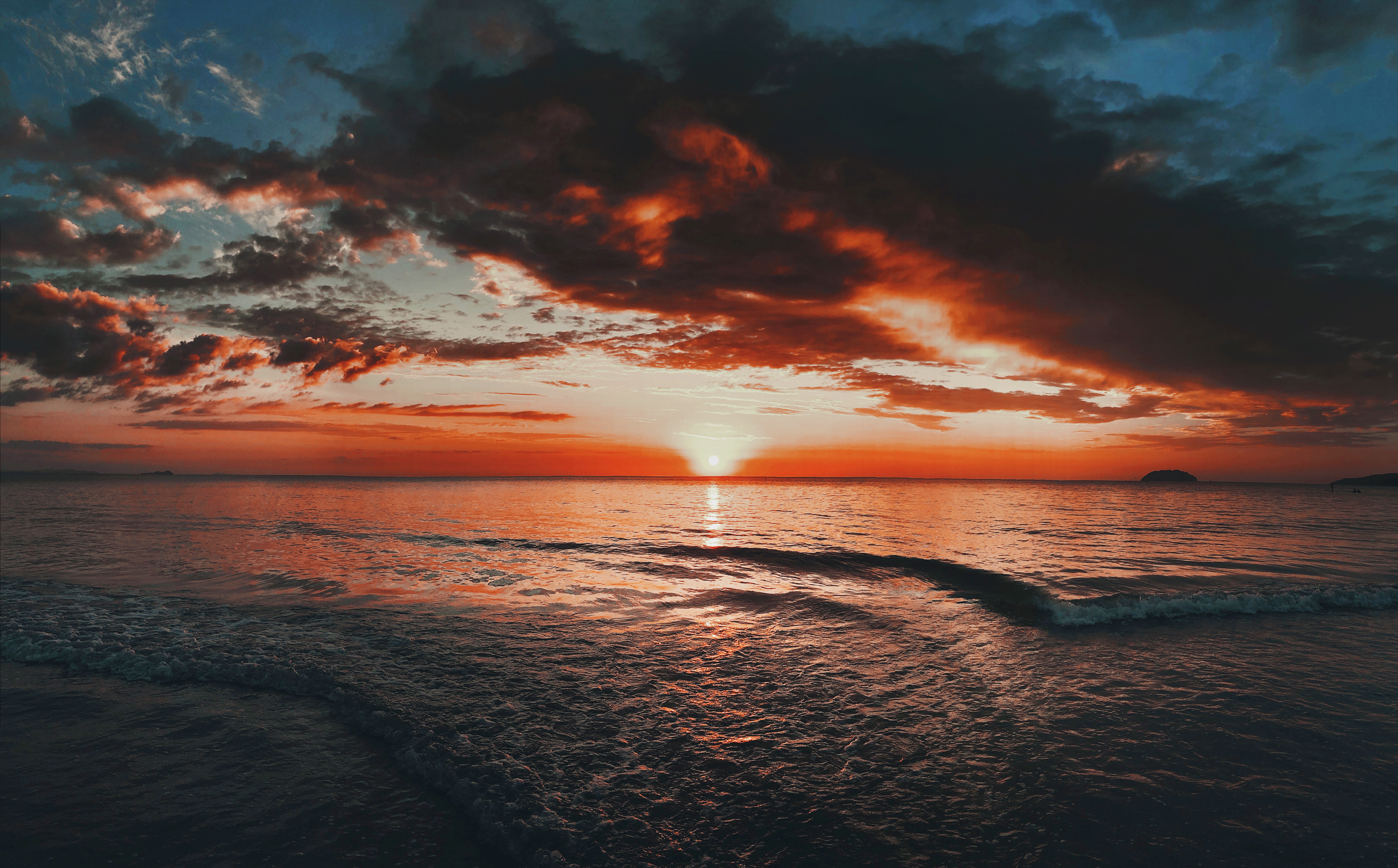 Laden Sie das Sunset, Dämmerung, Twilight, Horizont, Waves, Natur, Sea-Bild kostenlos auf Ihren PC-Desktop herunter