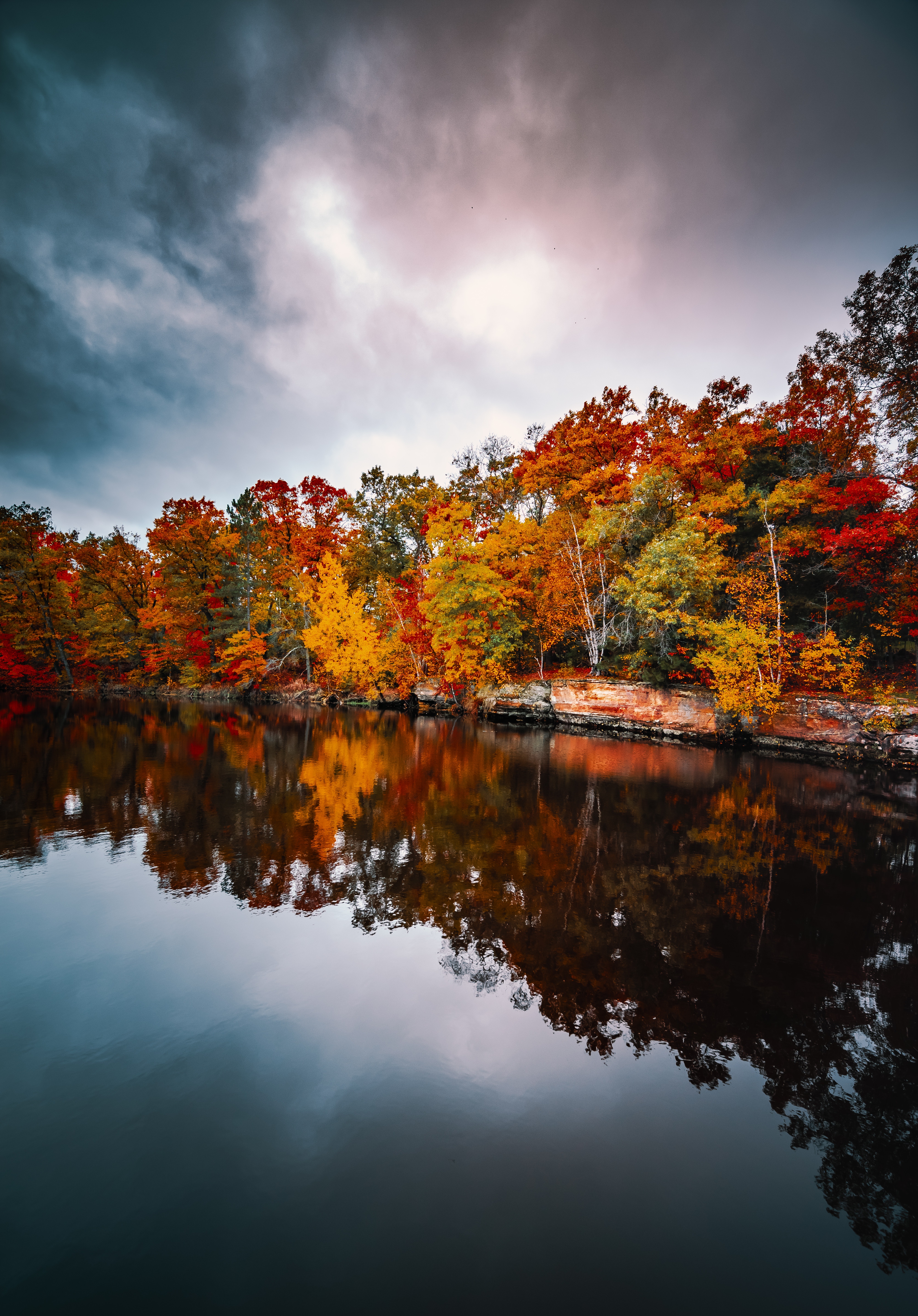91339 descargar fondo de pantalla pinturas de otoño, naturaleza, árboles, otoño, lago, reflexión, colores de otoño: protectores de pantalla e imágenes gratis