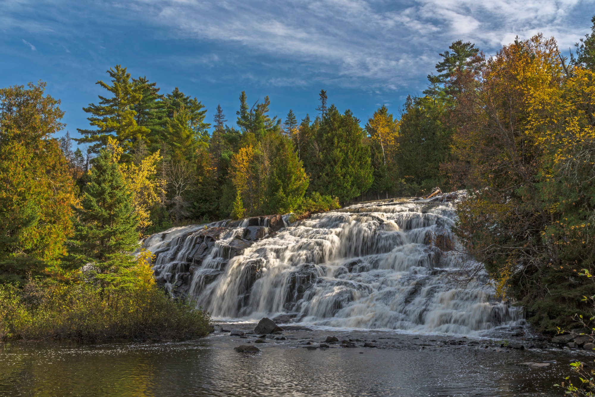 Download mobile wallpaper Nature, Waterfalls, Waterfall, Tree, Earth, Foam for free.