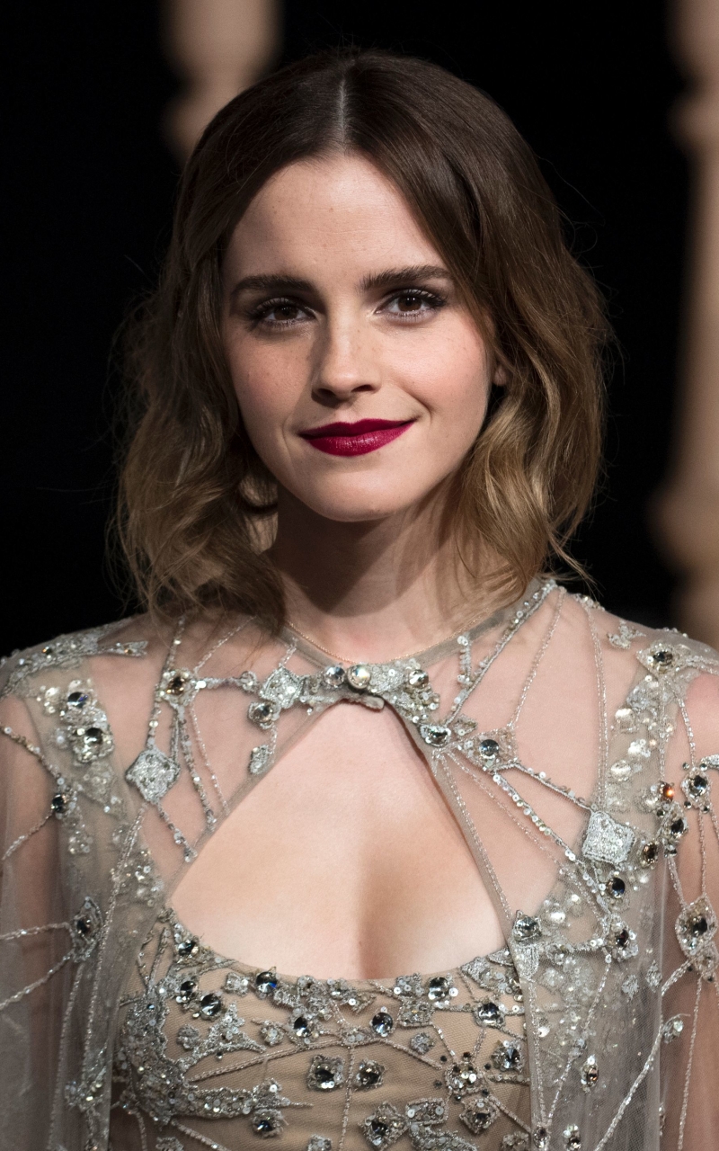 Download mobile wallpaper Emma Watson, English, Brunette, British, Celebrity, Brown Eyes, Actress, Lipstick for free.