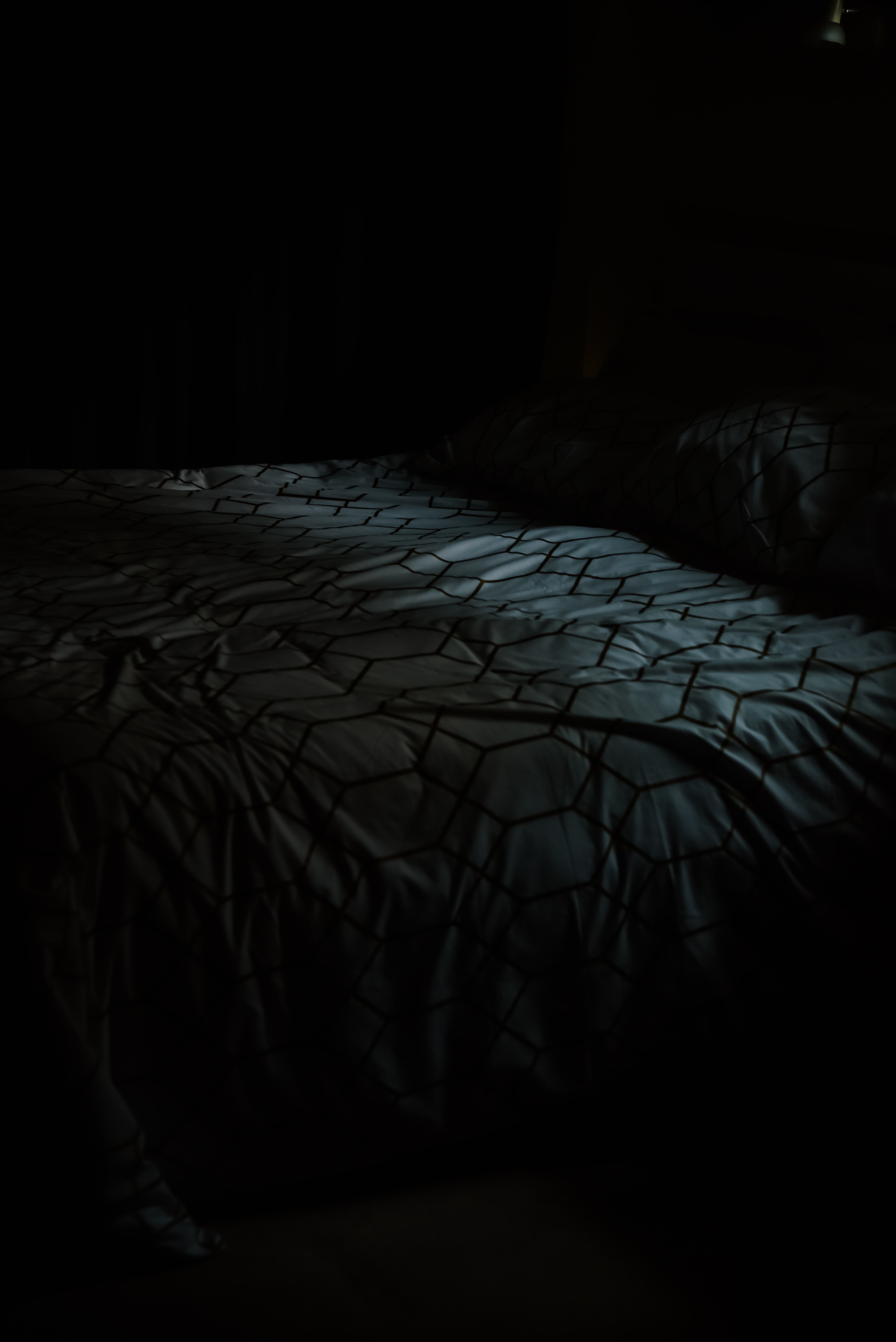Free download wallpaper Bed, Dark, Lamp, Room on your PC desktop