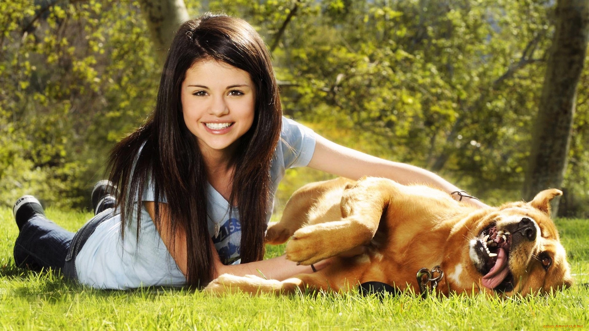 Download mobile wallpaper Music, Selena Gomez for free.