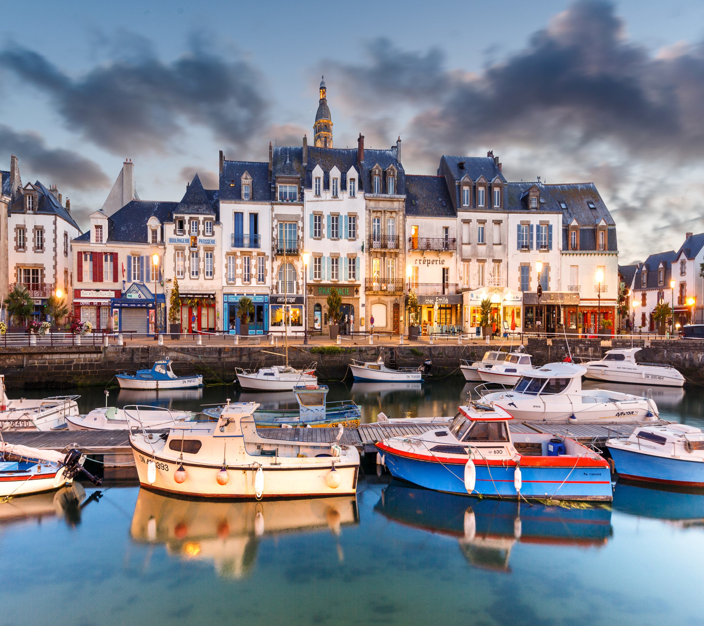 Free download wallpaper Cities, City, Building, France, Boat, Man Made, Marina on your PC desktop