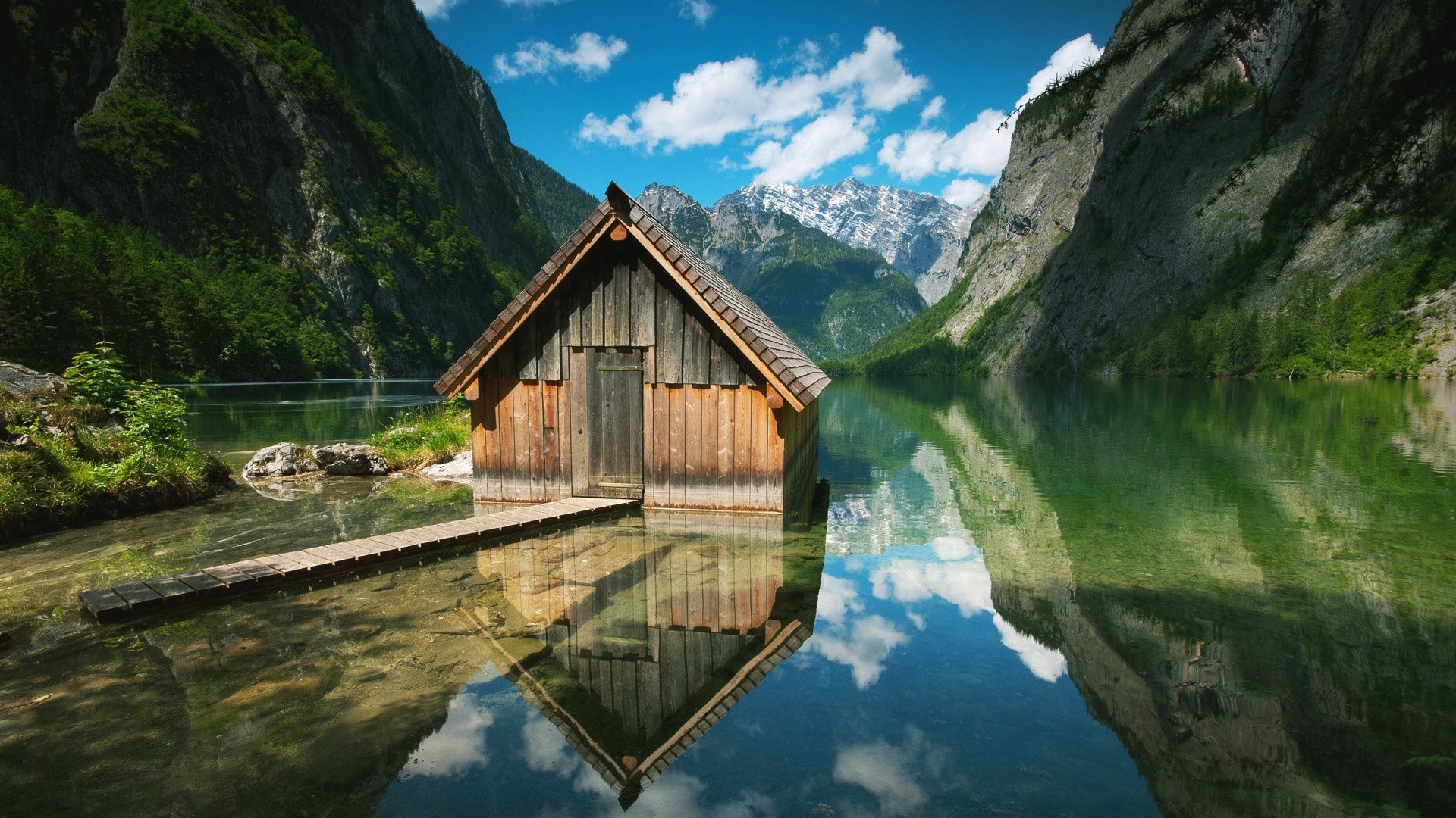 Free download wallpaper Cabin, Man Made on your PC desktop