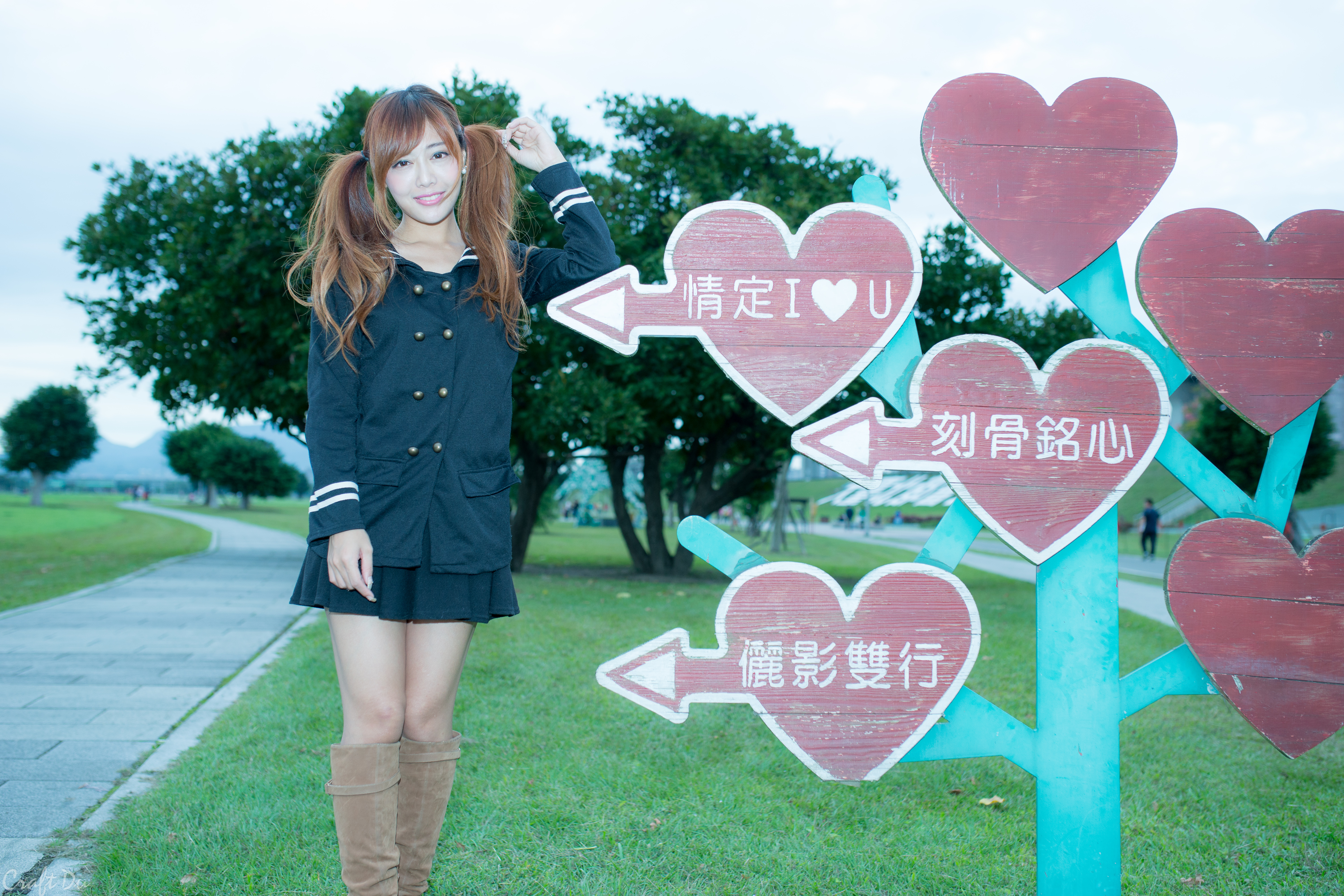 Download mobile wallpaper Smile, Heart, Model, Women, Asian, Taiwanese, Xiao Xi for free.
