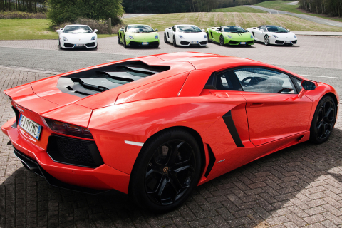 Download mobile wallpaper Lamborghini, Lamborghini Aventador, Vehicles for free.