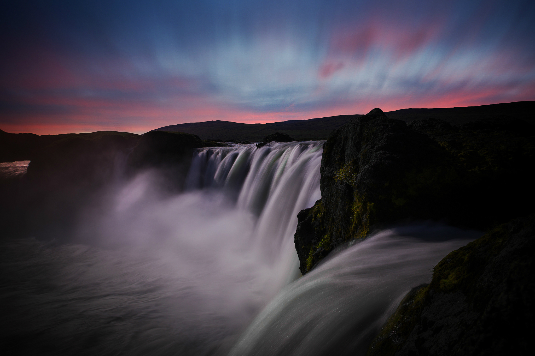 Laden Sie das Wasserfälle, Wasserfall, Sonnenuntergang, Erde/natur-Bild kostenlos auf Ihren PC-Desktop herunter