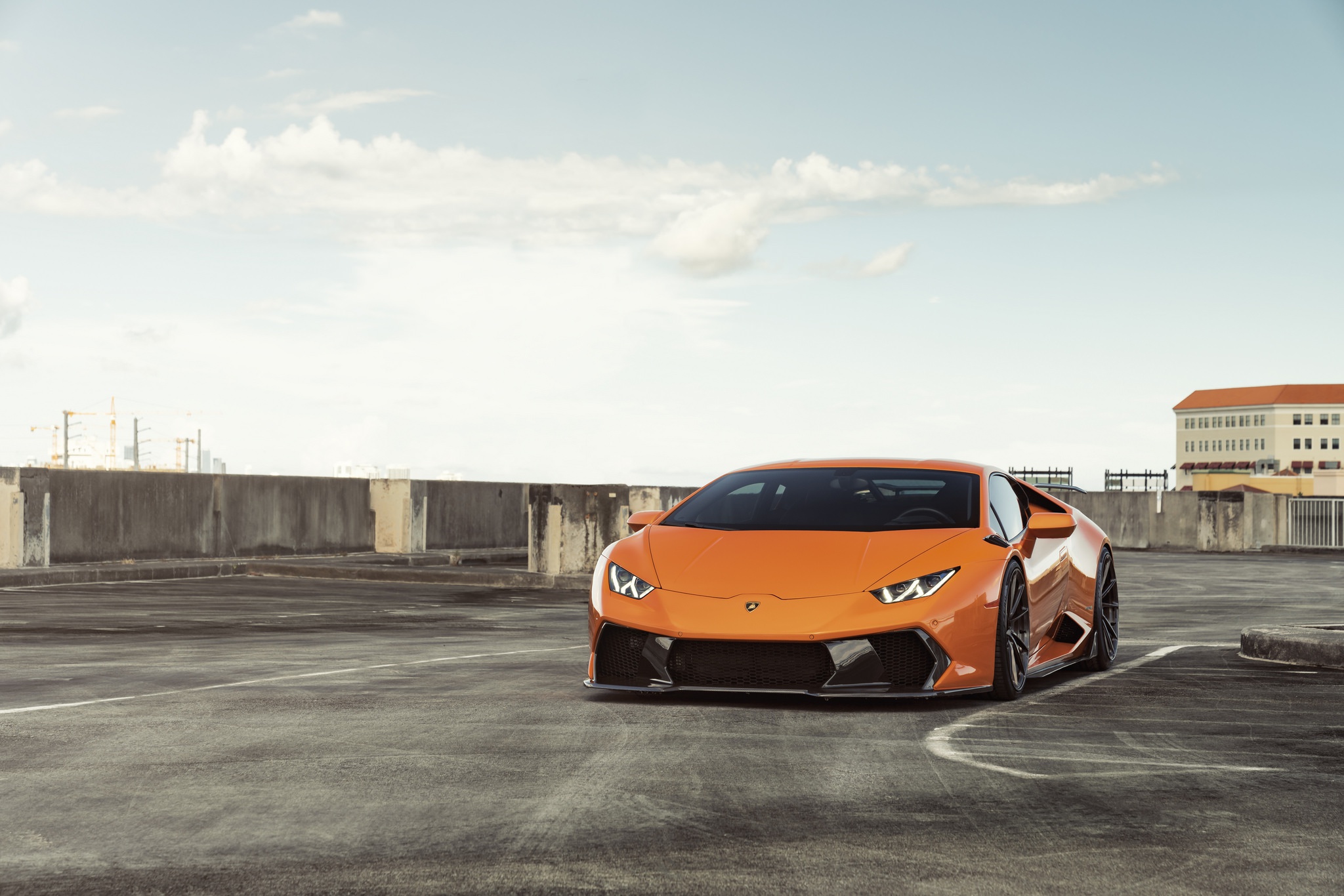 Laden Sie das Auto, Lamborghini, Supersportwagen, Fahrzeuge, Orangefarbenes Auto, Lamborghini Huracán-Bild kostenlos auf Ihren PC-Desktop herunter