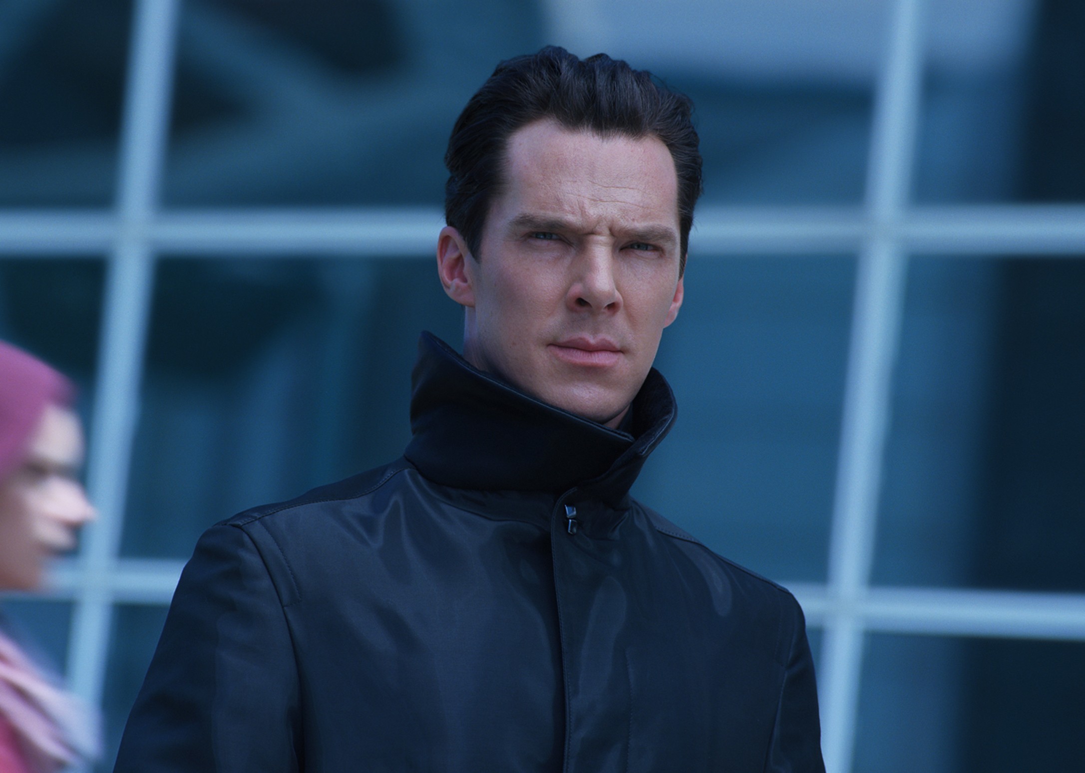 Laden Sie das Benedict Cumberbatch, Filme, Raumschiff Enterprise, Star Trek Into Darkness-Bild kostenlos auf Ihren PC-Desktop herunter