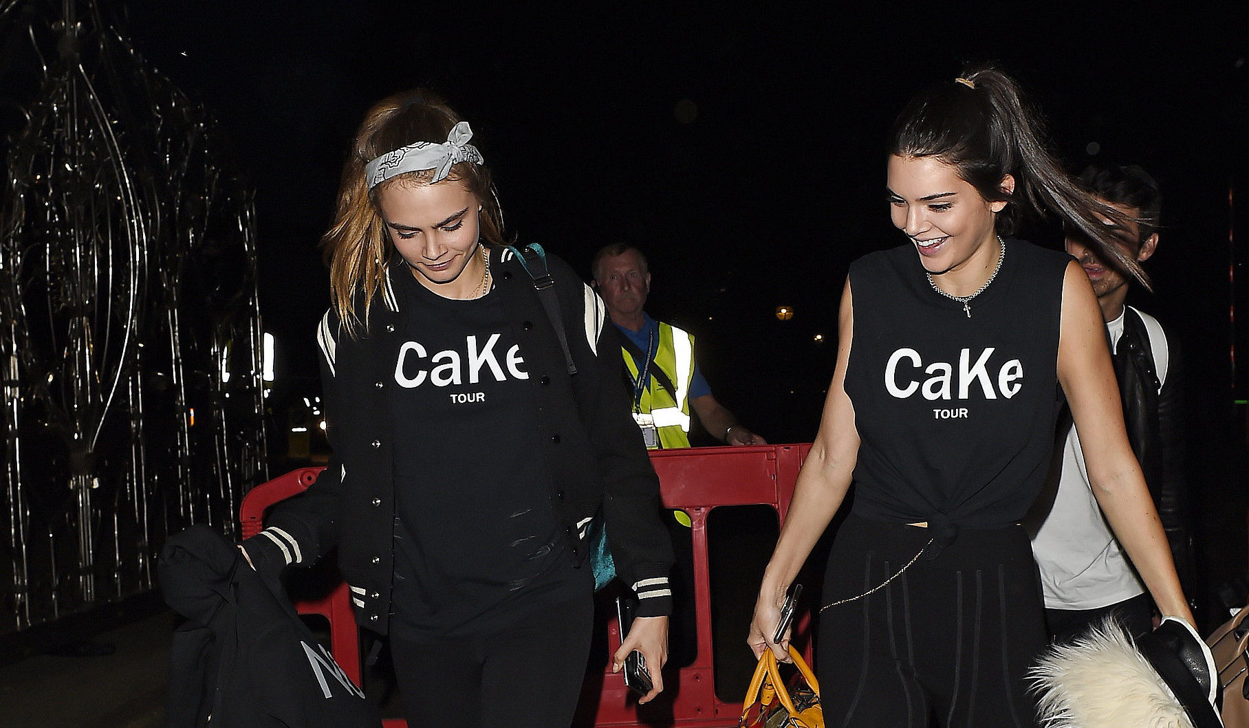 Baixar papel de parede para celular de Celebridade, Cara Delevingne, Kendall Jenner gratuito.