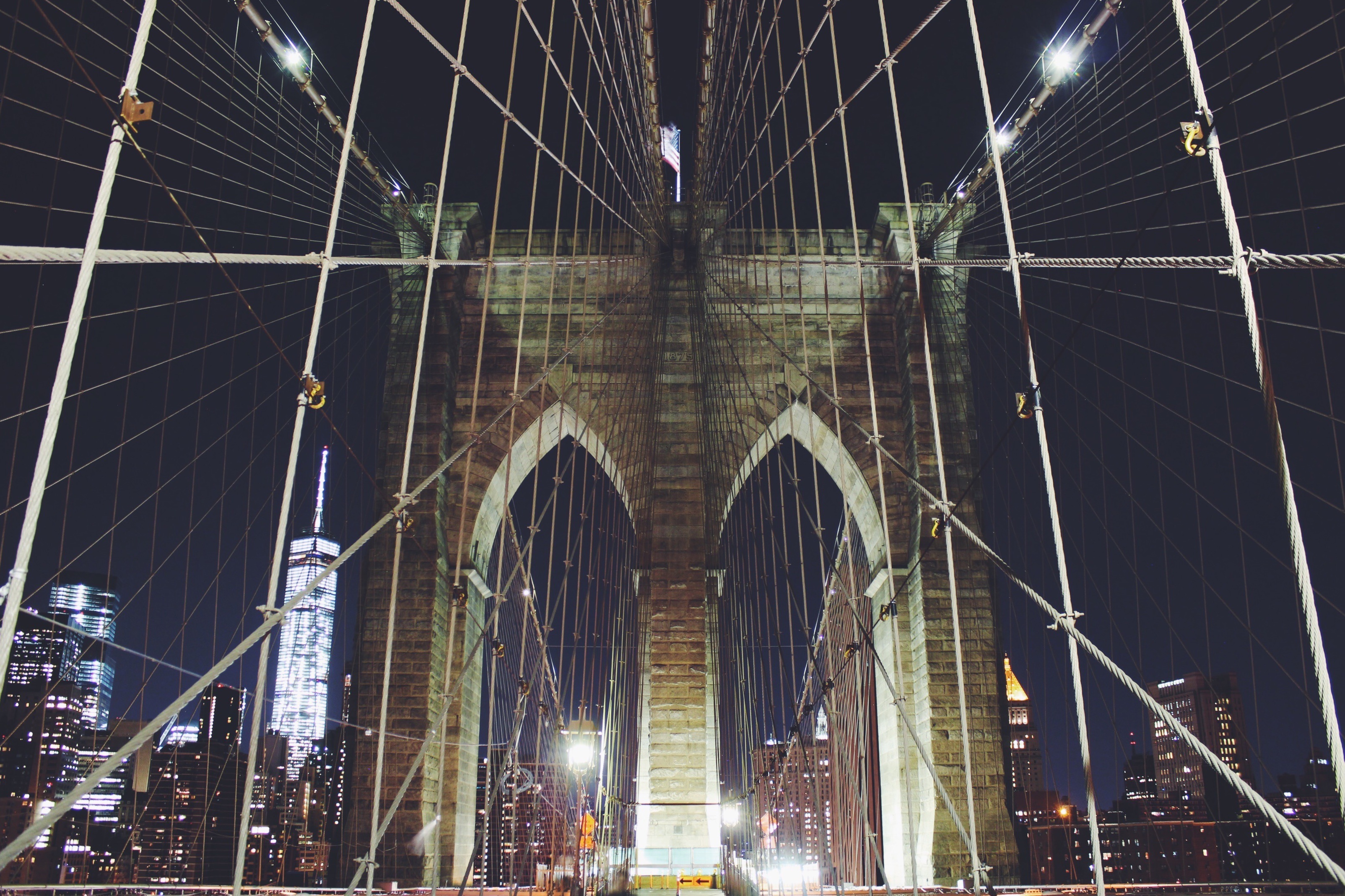 Скачати мобільні шпалери Мости, Ніч, Міст, Нью Йорк, Бруклінський Міст, Створено Людиною безкоштовно.
