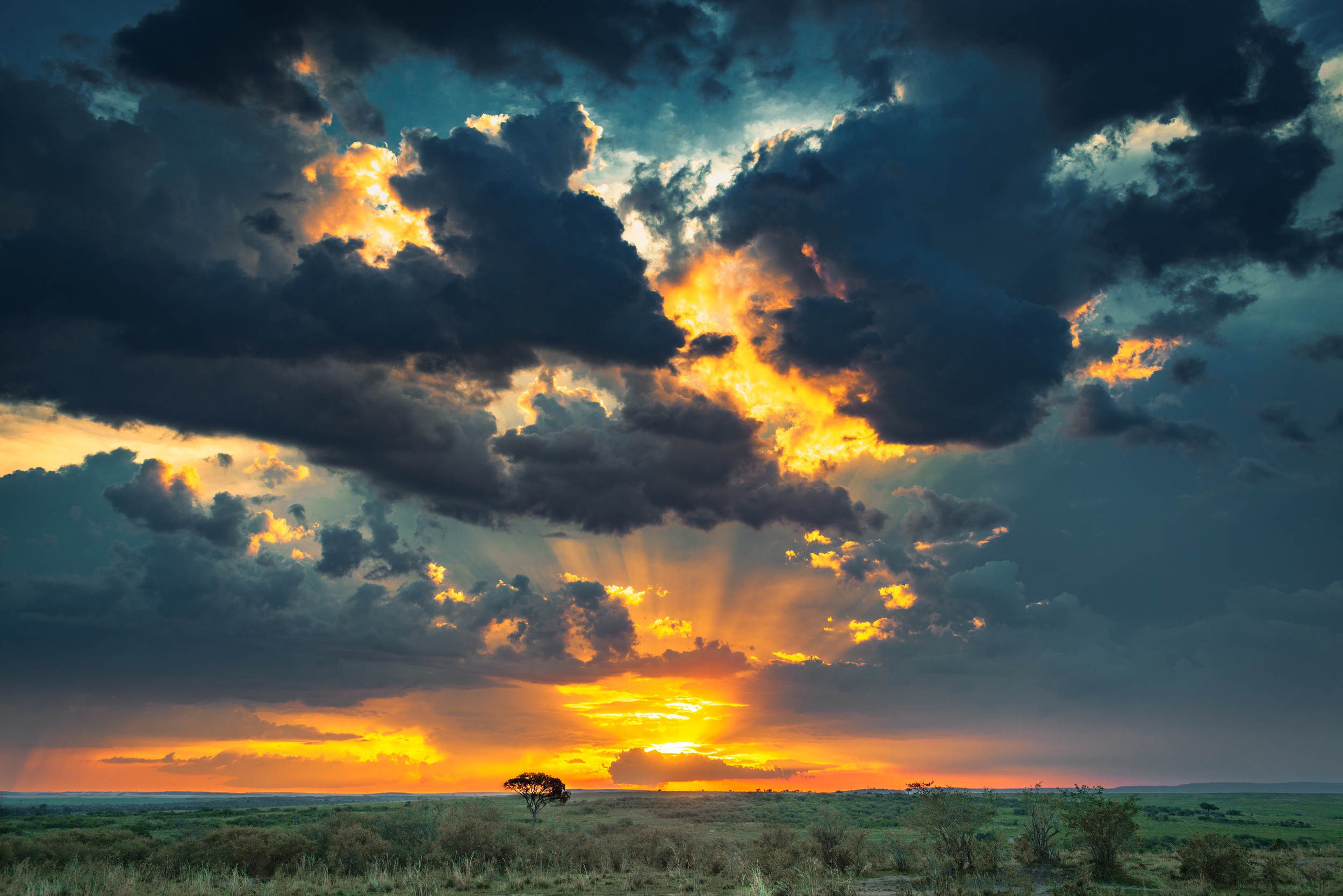 Handy-Wallpaper Natur, Sonnenaufgang, Wolke, Sonnenstrahl, Erde/natur kostenlos herunterladen.