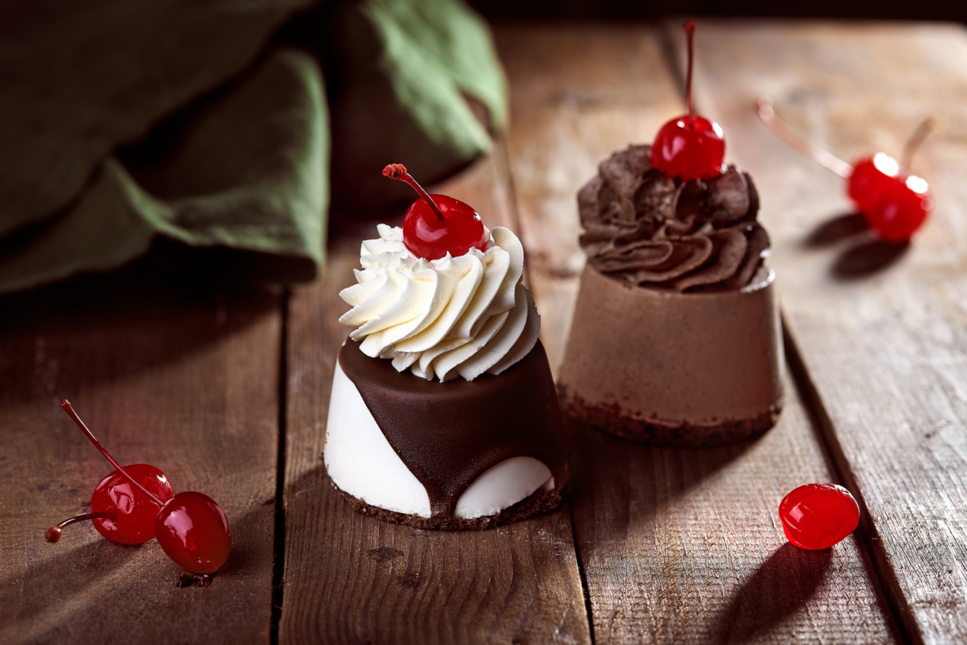 Free download wallpaper Food, Cherry, Dessert, Still Life, Cream, Pastry on your PC desktop