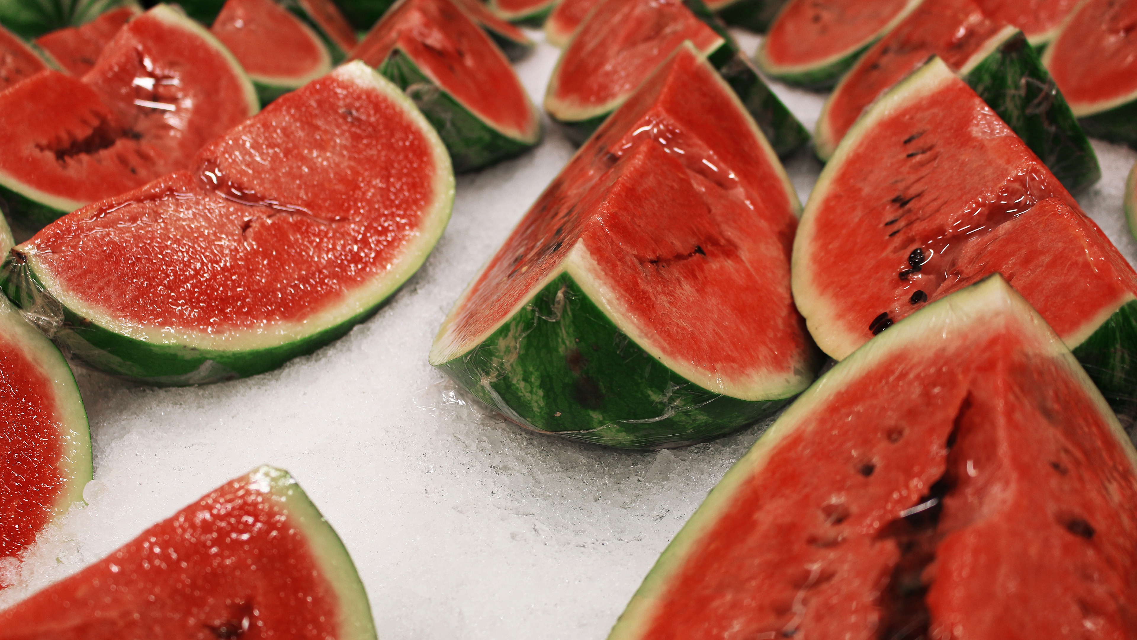 Handy-Wallpaper Wassermelone, Nahrungsmittel, Früchte kostenlos herunterladen.