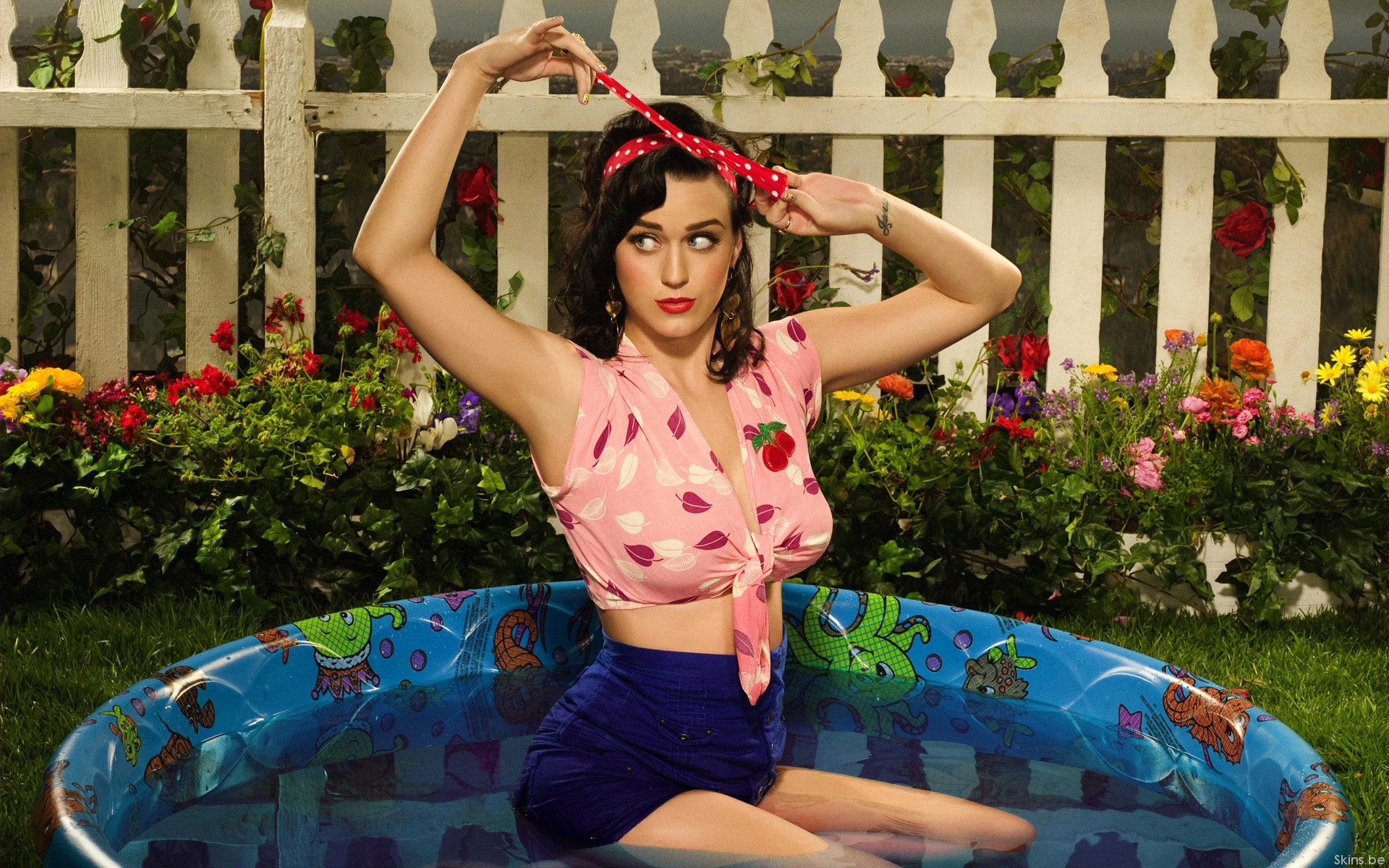 Download mobile wallpaper Music, Katy Perry, Singer, Brunette for free.