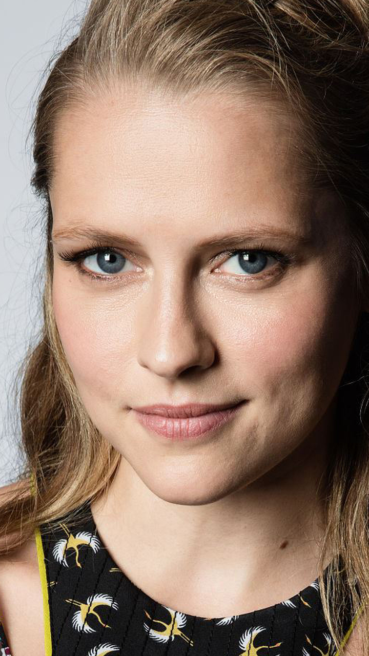 Baixar papel de parede para celular de Loiro, Olhos Azuis, Americano, Celebridade, Enfrentar, Atriz, Cabelo Loiro, Teresa Palmer gratuito.