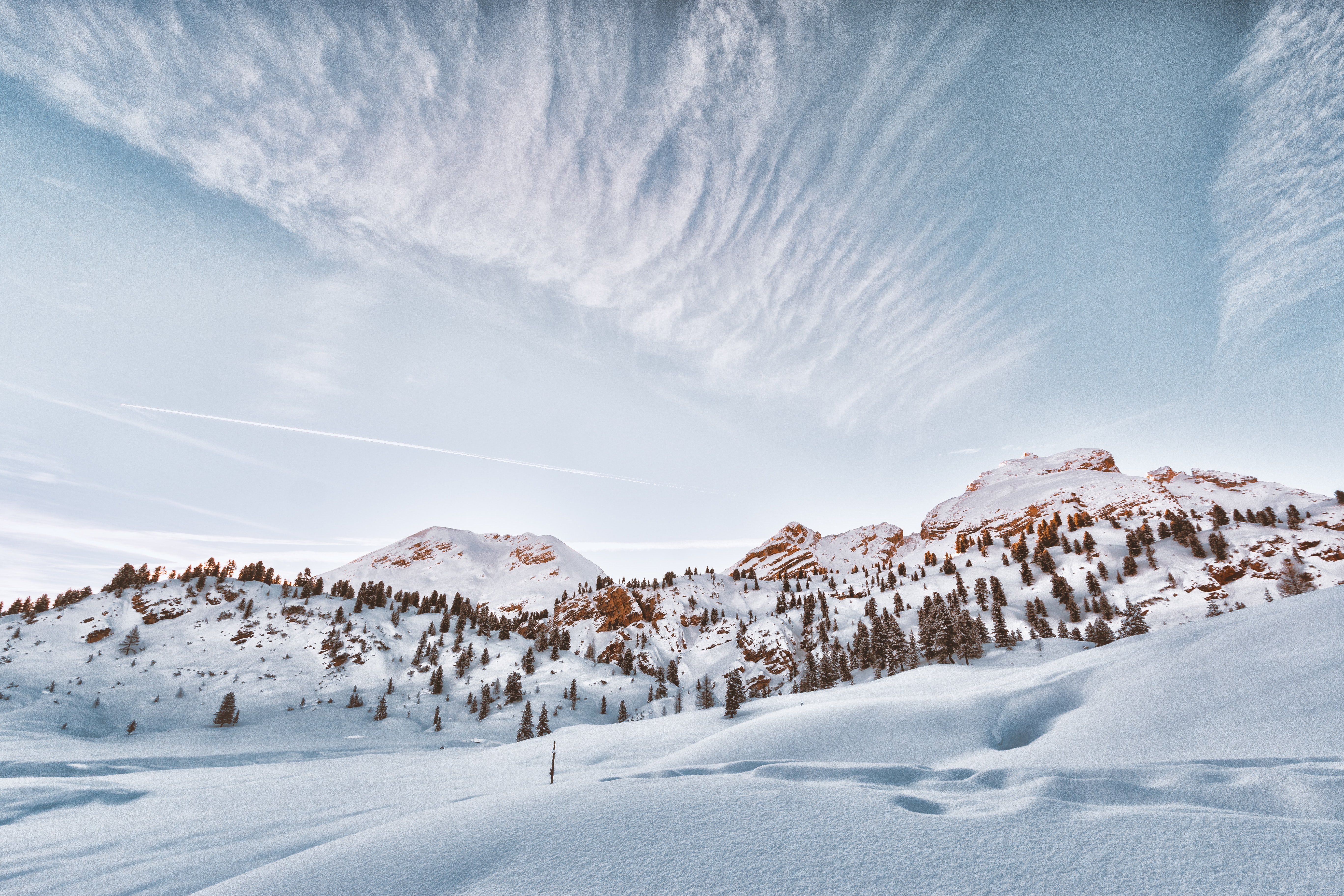 Free download wallpaper Landscape, Winter, Mountains, Snow, Mountain, Earth on your PC desktop