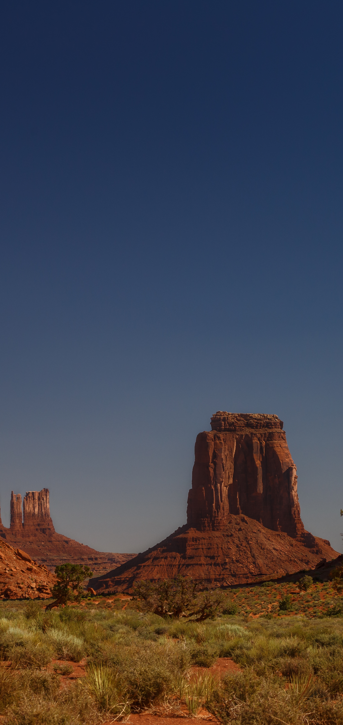 Download mobile wallpaper Nature, Desert, Usa, Earth, Cliff, Monument Valley for free.