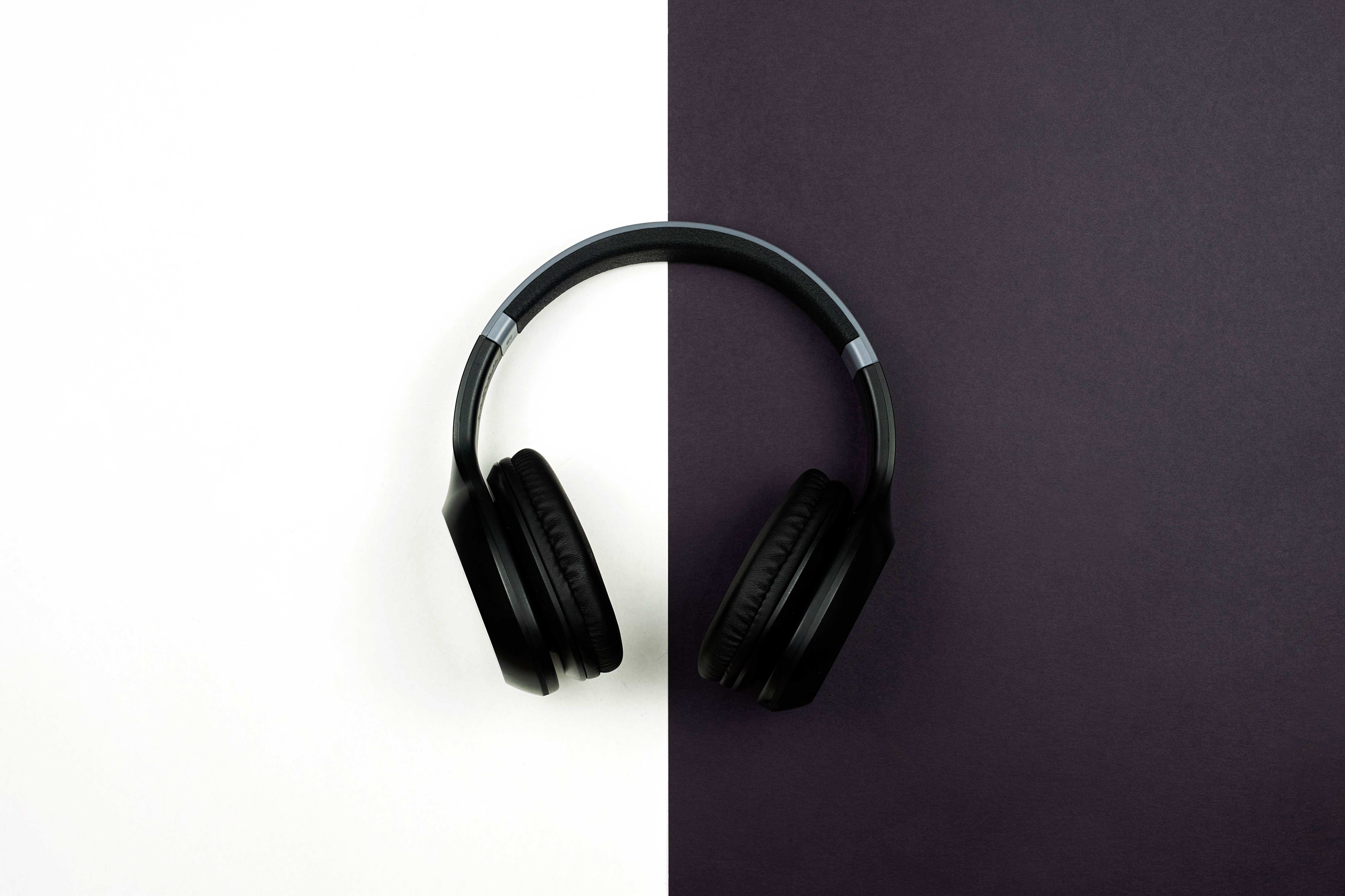 Mobile wallpaper headphones, music, black, white, bw, chb