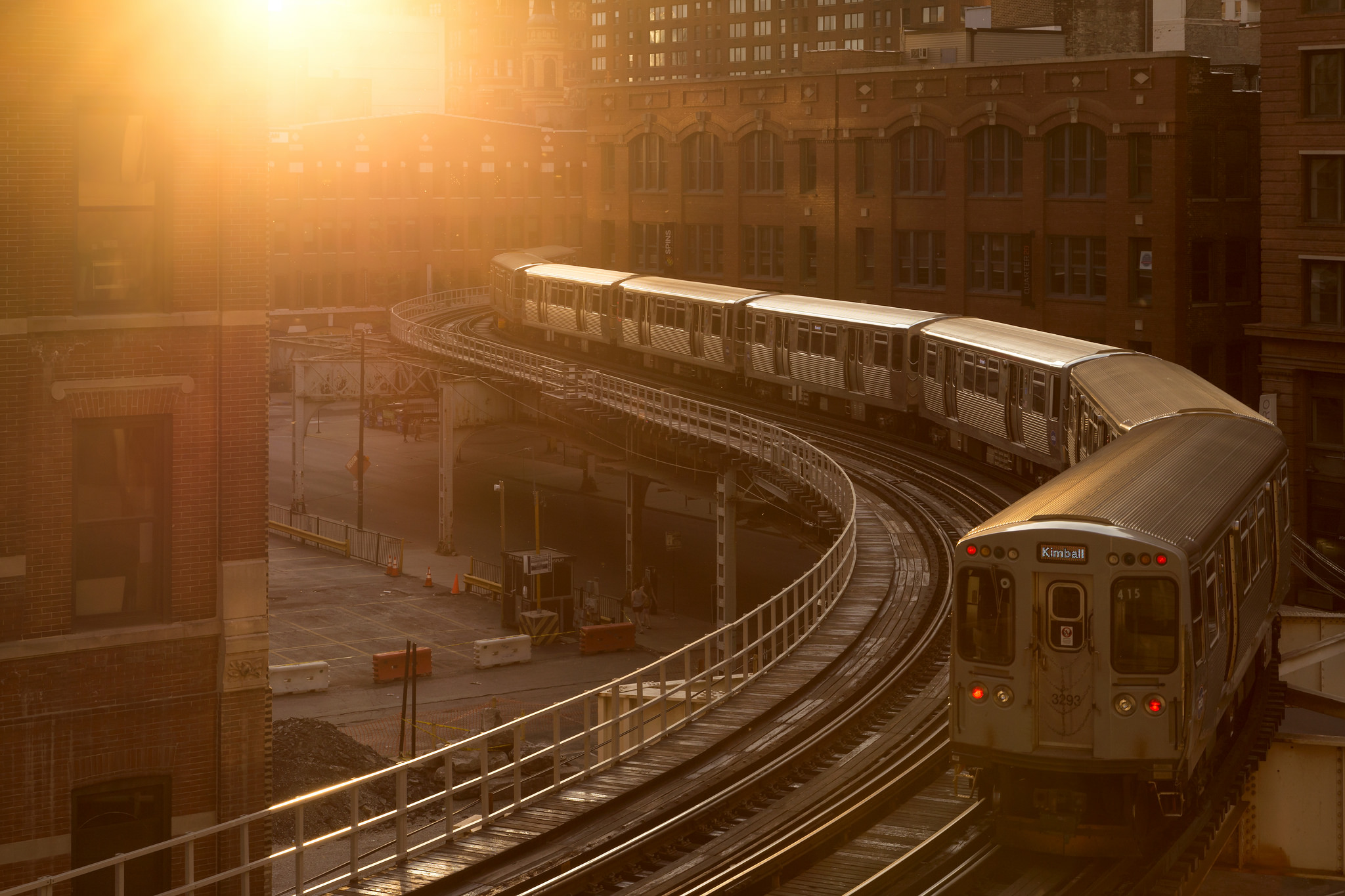 Free download wallpaper Evening, Sunlight, Chicago, Train, Vehicles on your PC desktop