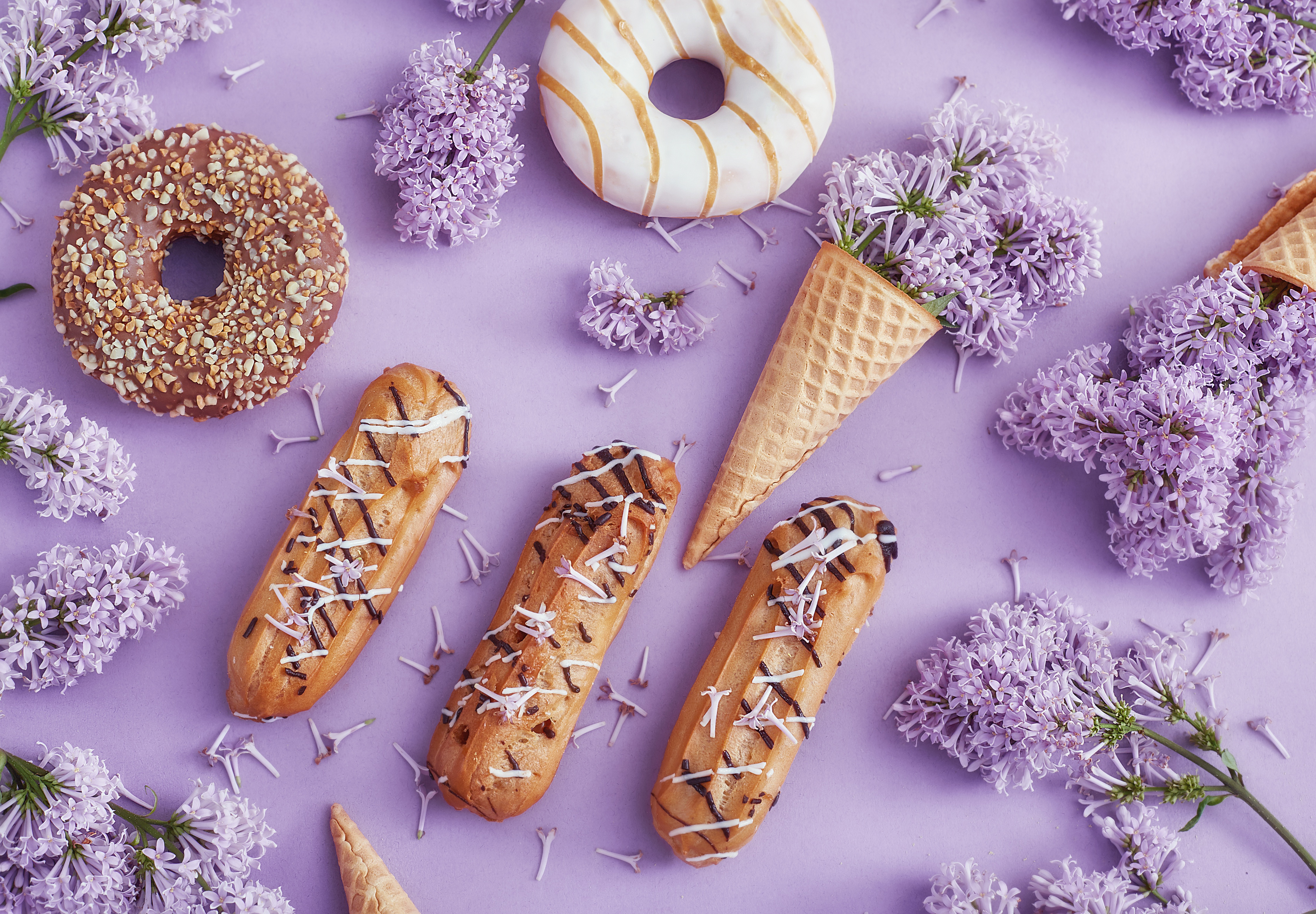Download mobile wallpaper Food, Dessert, Still Life, Doughnut, Purple Flower, Éclair, Waffle Cone for free.