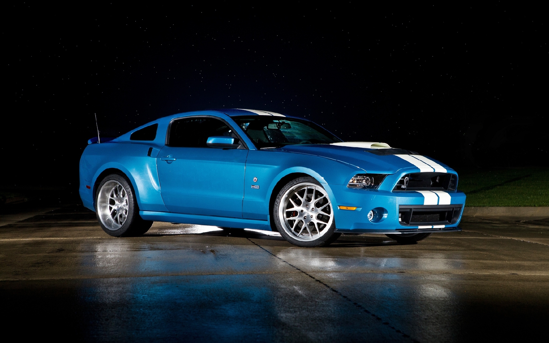 Download mobile wallpaper Auto, Transport, Mustang for free.