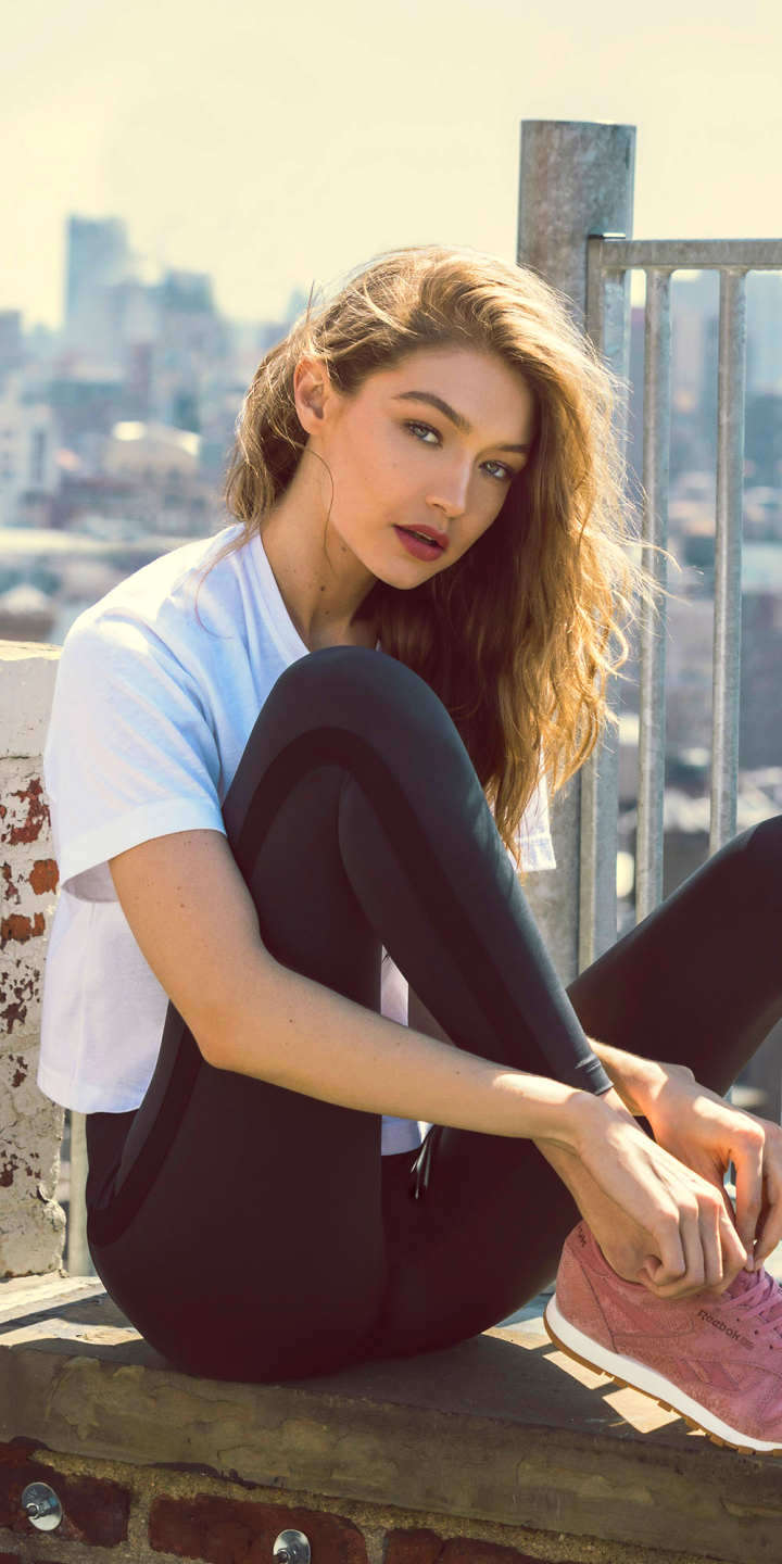 Download mobile wallpaper Fitness, Brunette, Model, American, Celebrity, Gigi Hadid for free.