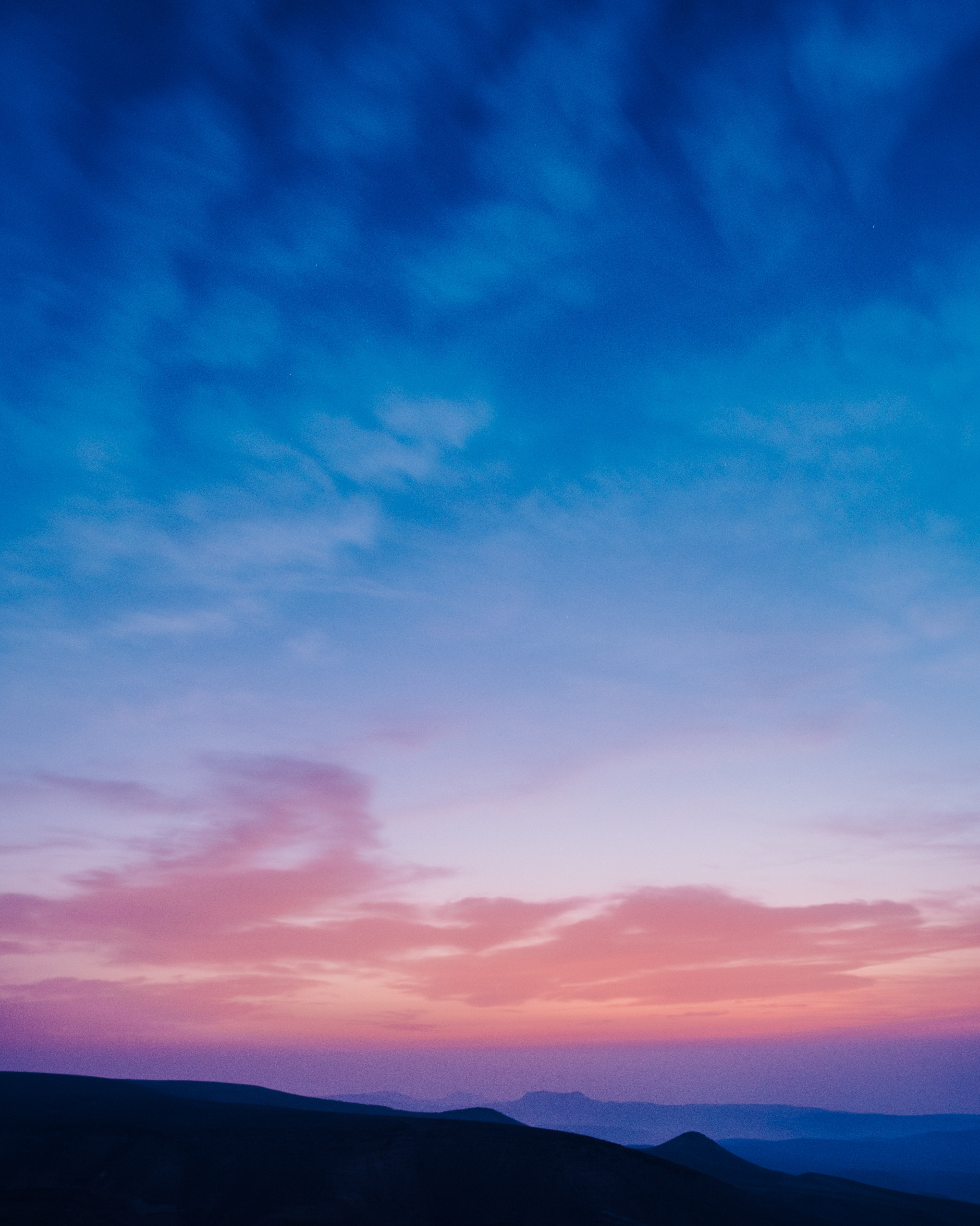 Free download wallpaper Nature, Sunset, Sky, Dahl, Clouds, Distance, Valley on your PC desktop