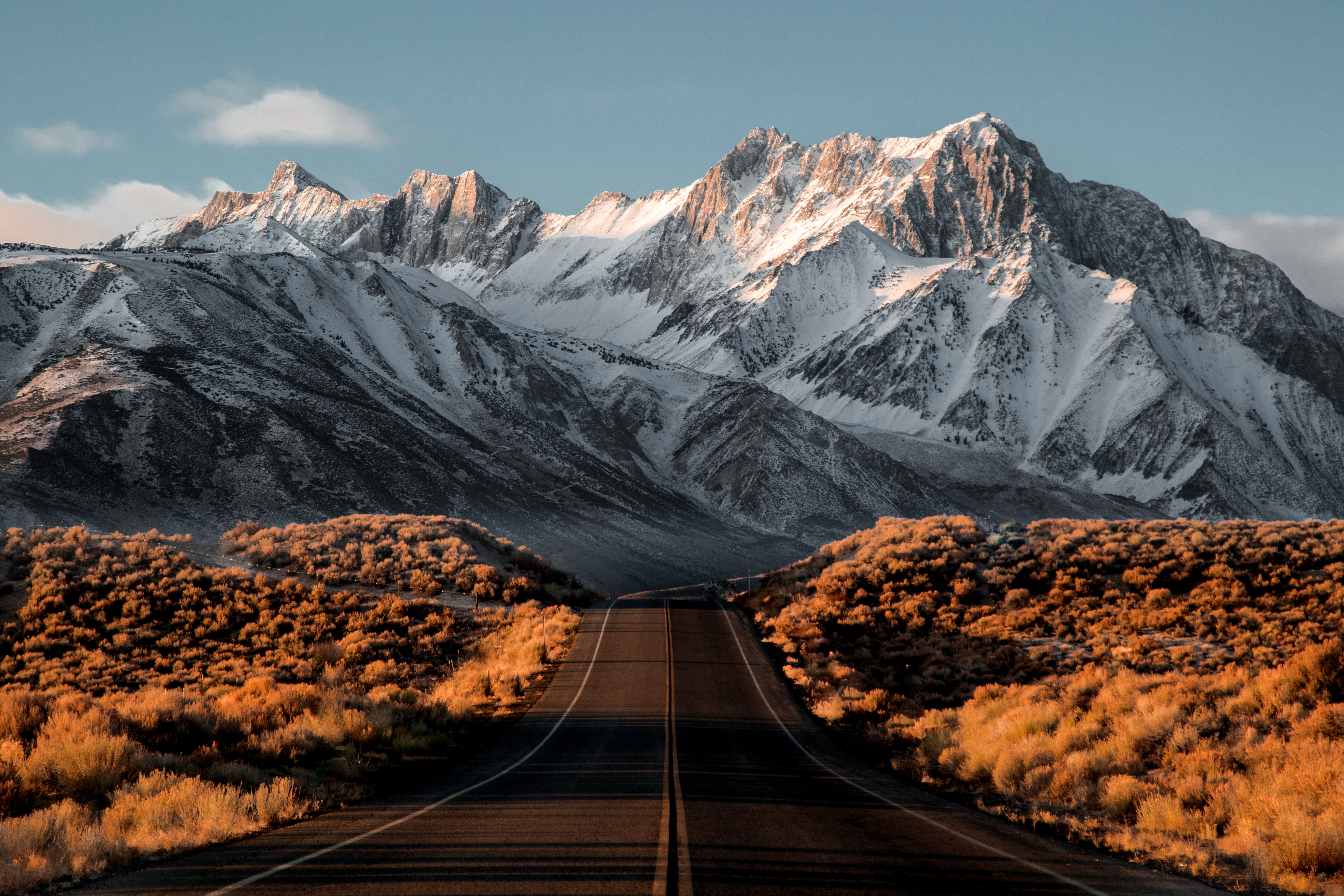 Die besten Sierra Nevada-Hintergründe für den Telefonbildschirm
