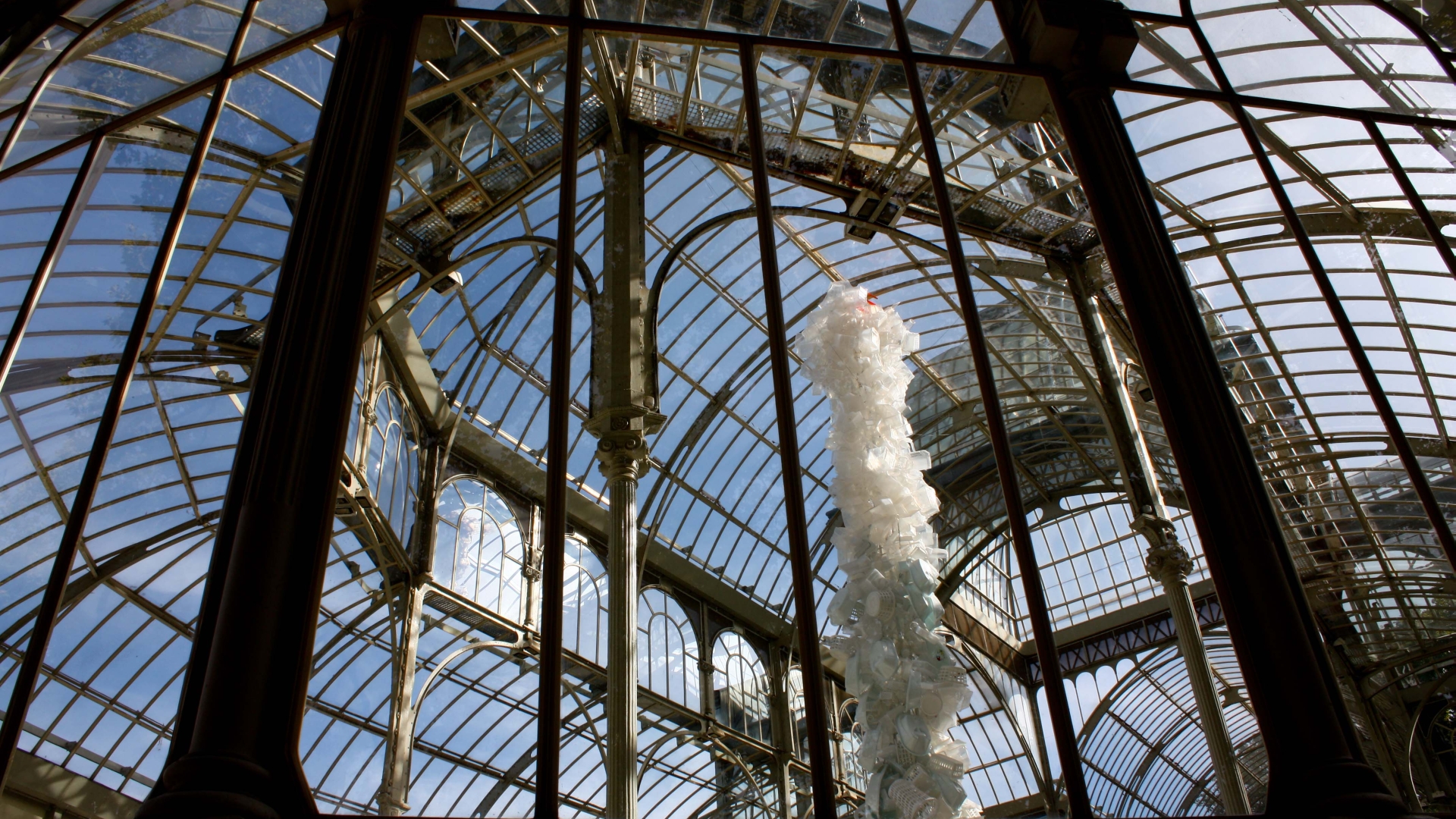 Laden Sie das Menschengemacht, Palacio De Cristal-Bild kostenlos auf Ihren PC-Desktop herunter