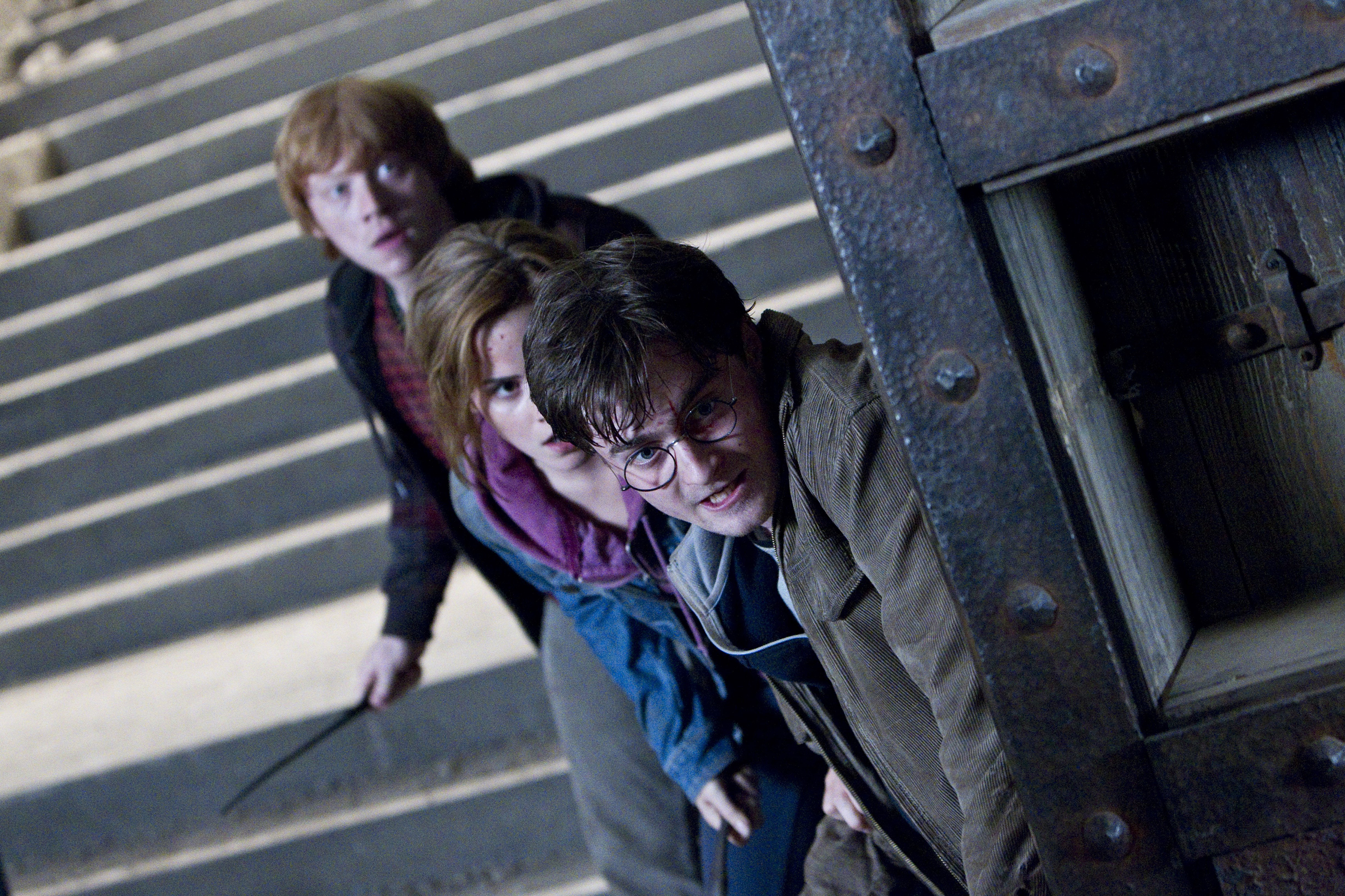 Free download wallpaper Harry Potter, Movie, Hermione Granger, Harry Potter And The Deathly Hallows: Part 2, Ron Weasley on your PC desktop