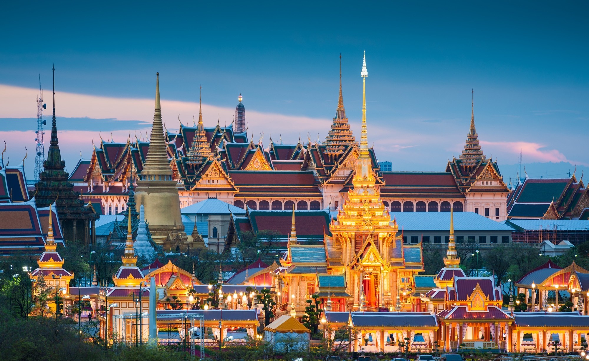 341589 descargar fondo de pantalla hecho por el hombre, gran palacio, bangkok, tailandia, palacios: protectores de pantalla e imágenes gratis
