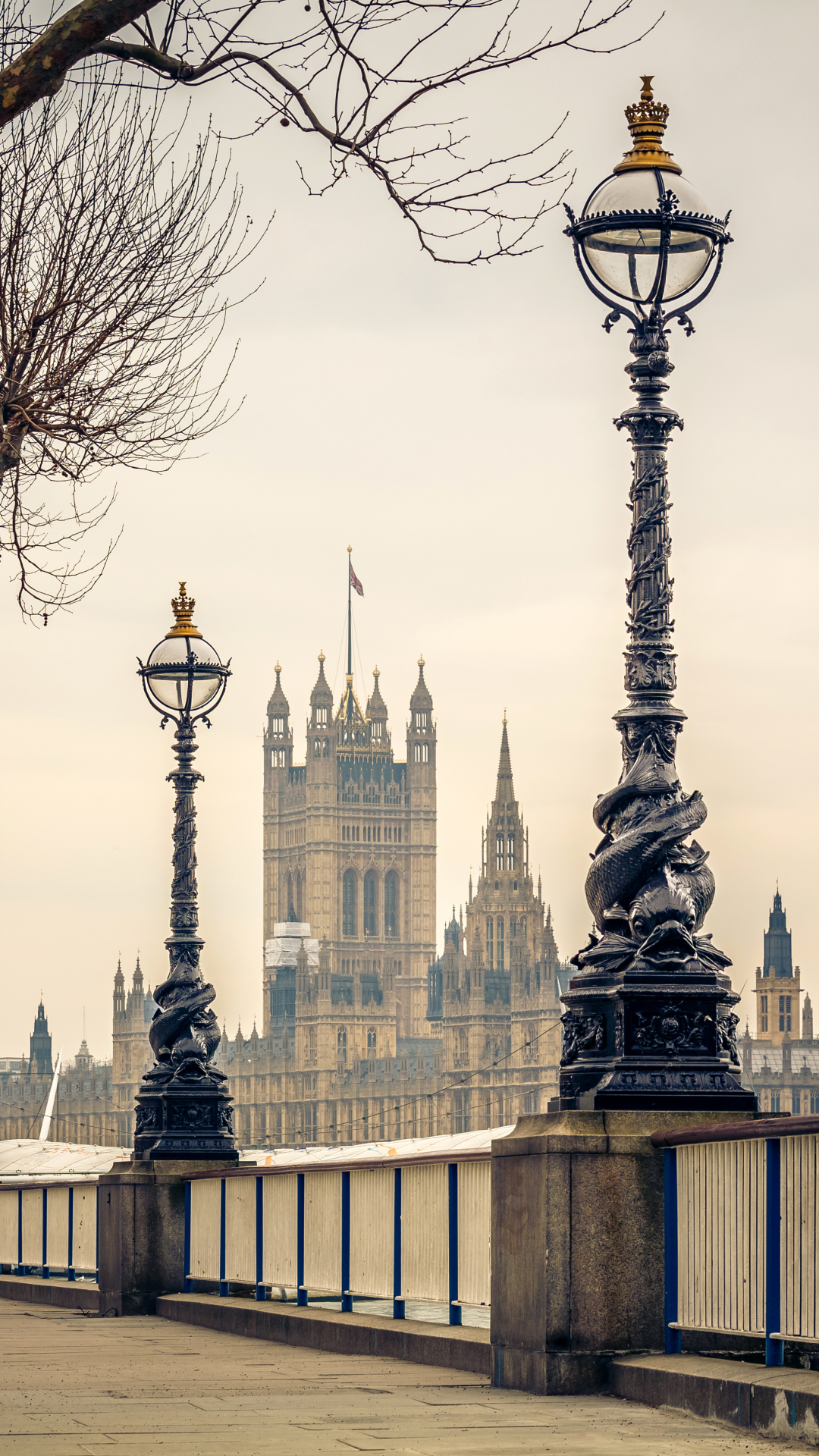 Download mobile wallpaper London, Big Ben, Monument, United Kingdom, Lamp Post, Palace Of Westminster, Man Made, Palaces for free.