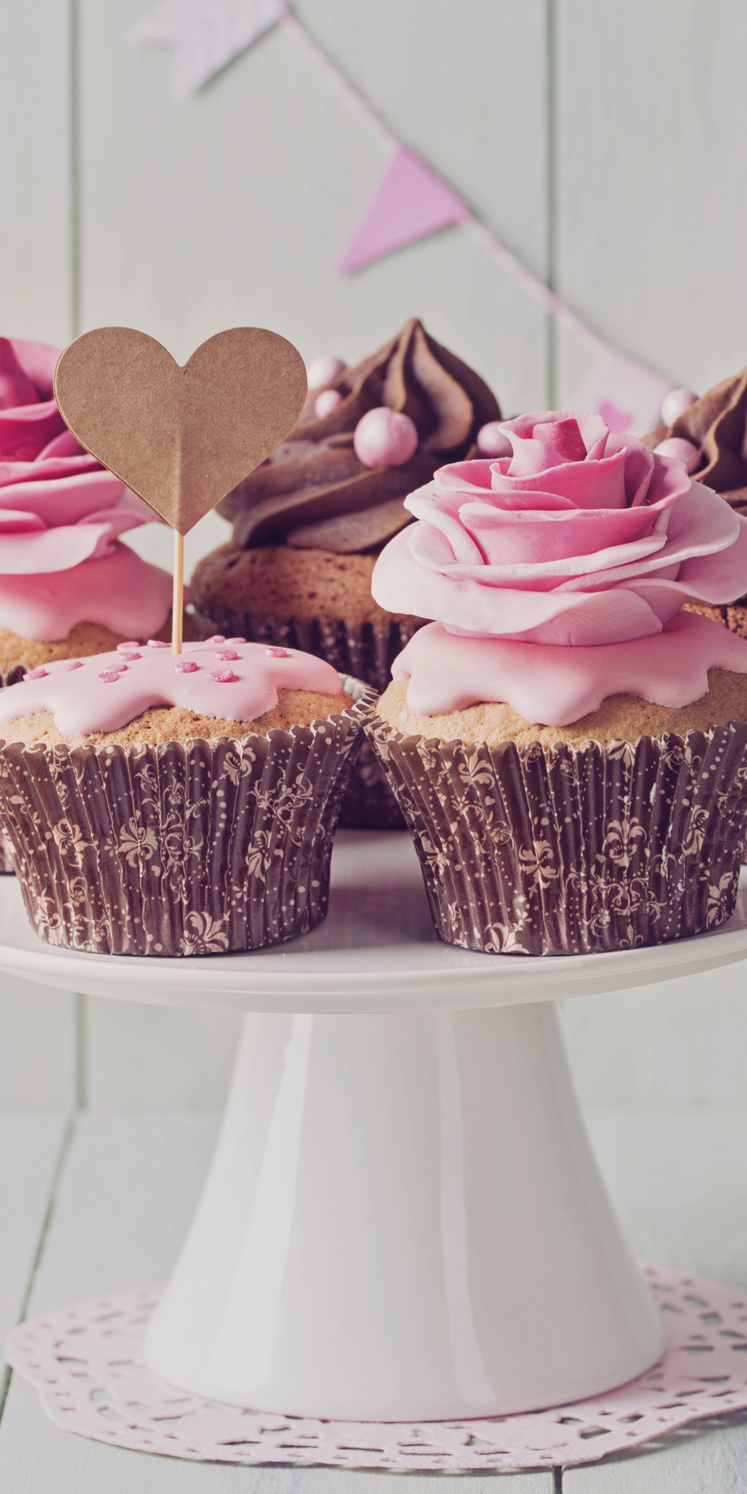 Download mobile wallpaper Food, Still Life, Cupcake, Pastry for free.