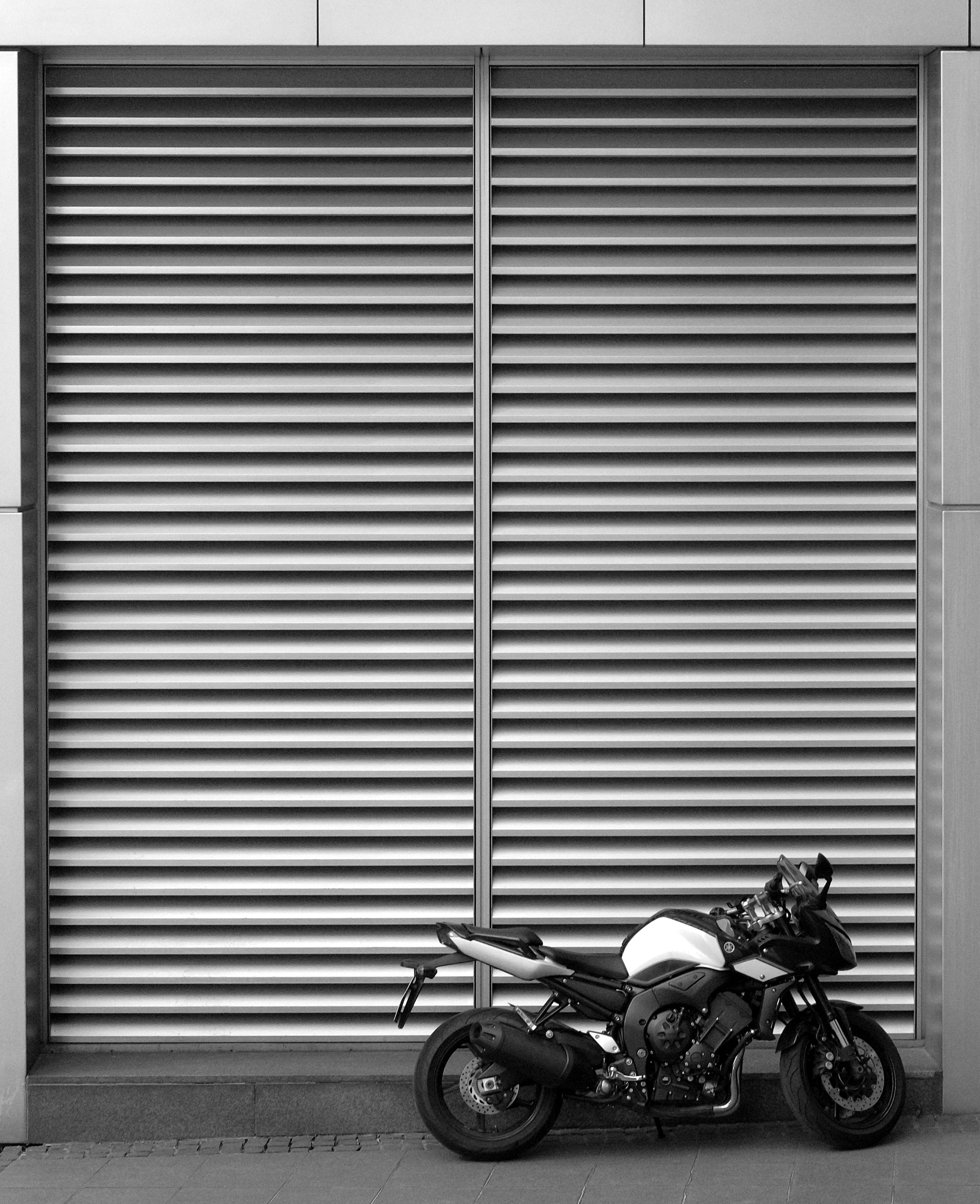 Download mobile wallpaper Chb, Bw, Wall, Street, Motorcycle, Minimalism for free.